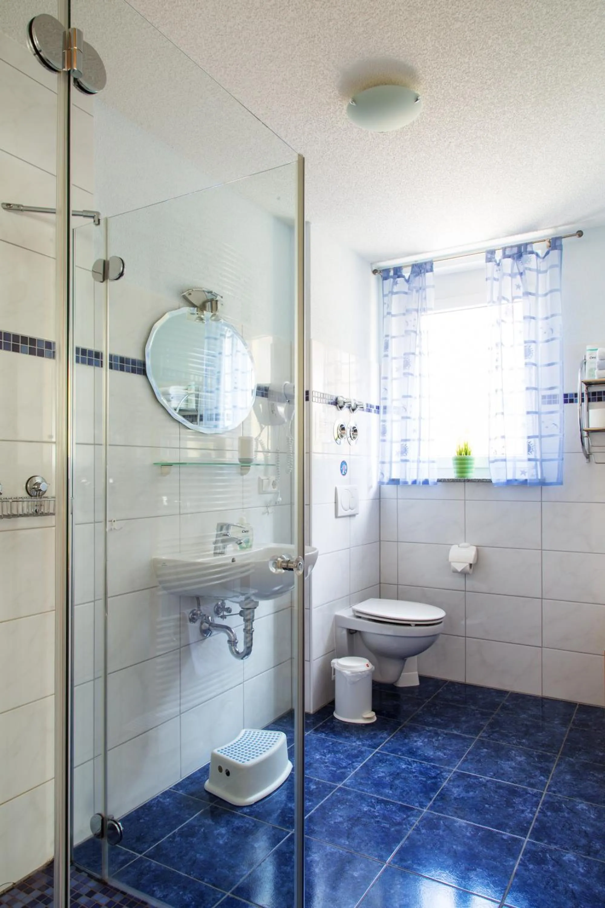 Bathroom in Pension Sieg