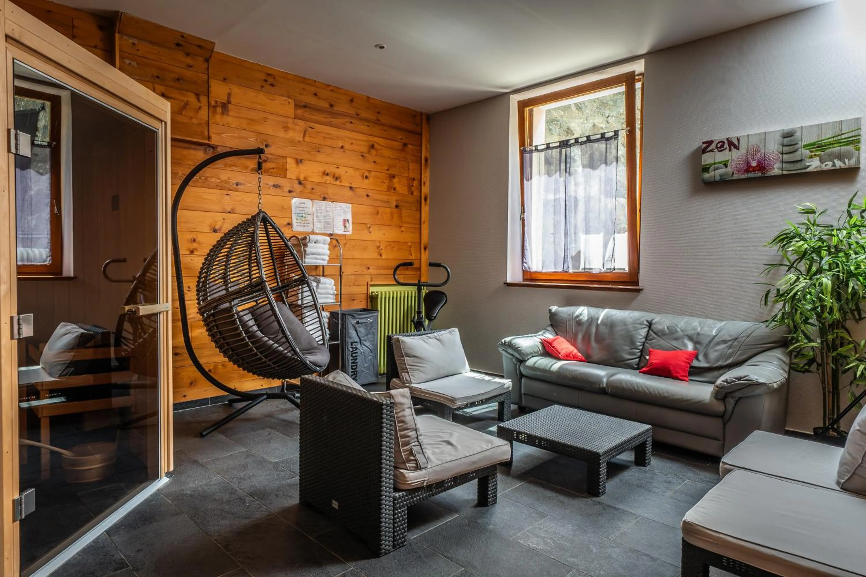 Sauna in Hotel Castillan