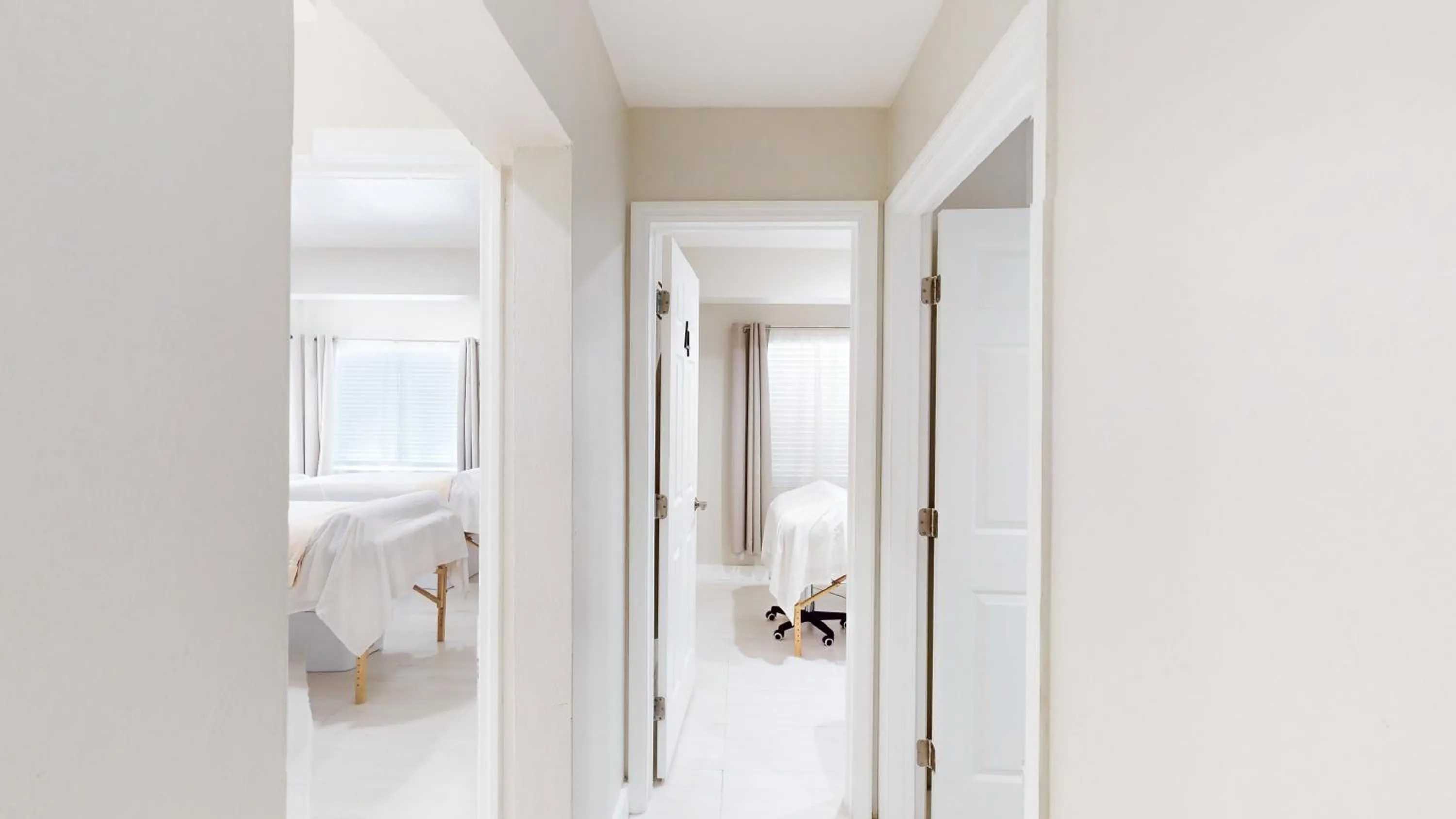 Spa and wellness centre/facilities, Bed in The Grand Resort and Spa & Worthington All Male