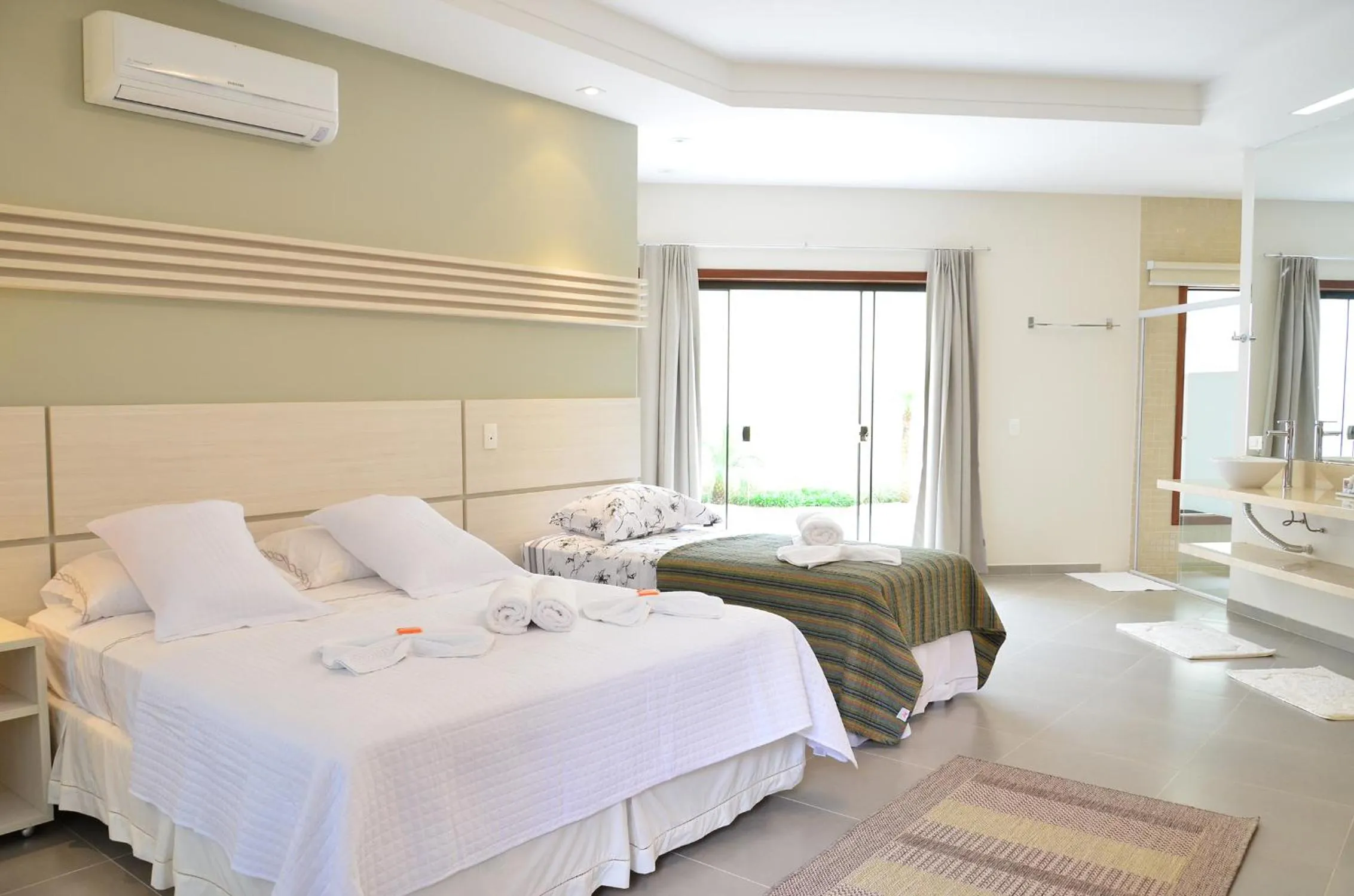 Bedroom, Bed in Pousada L'essence