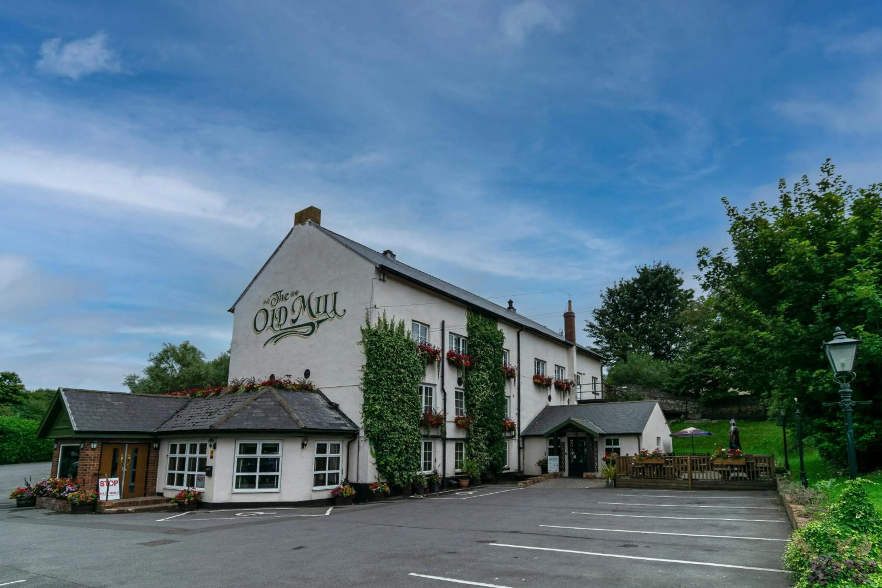 Property building in The Old Mill