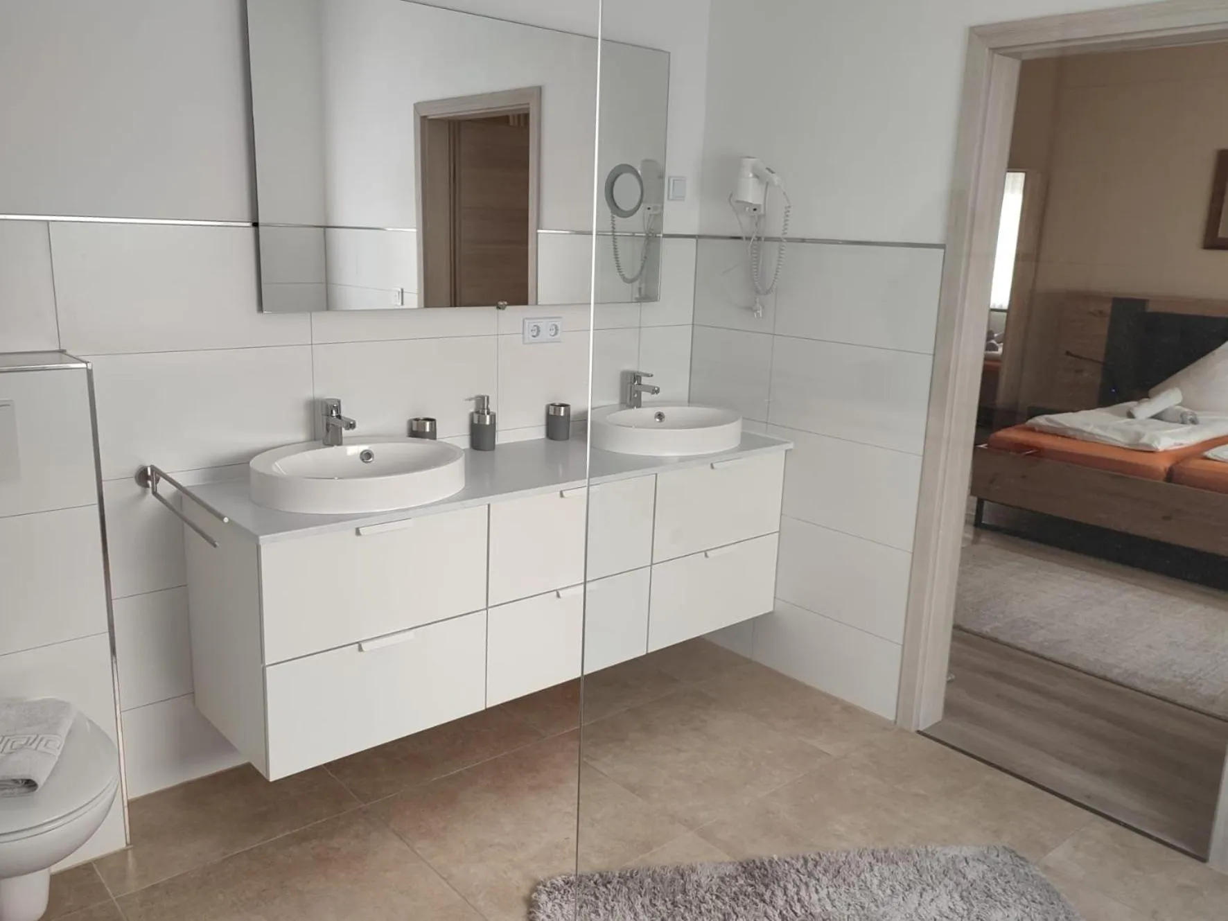 Bed in Hotel Schweizer Stubb