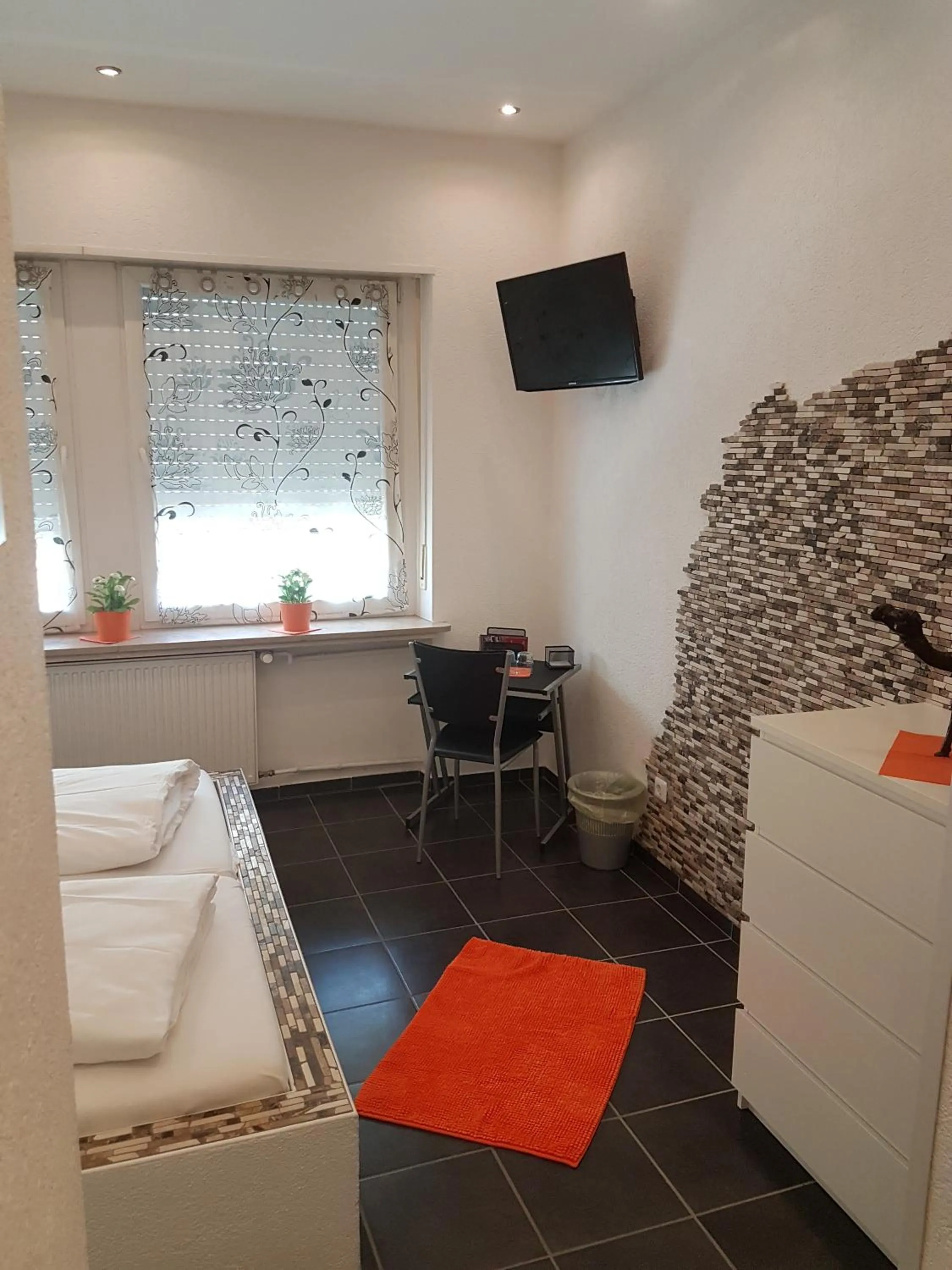 Bed in Hotel Schweizer Stubb