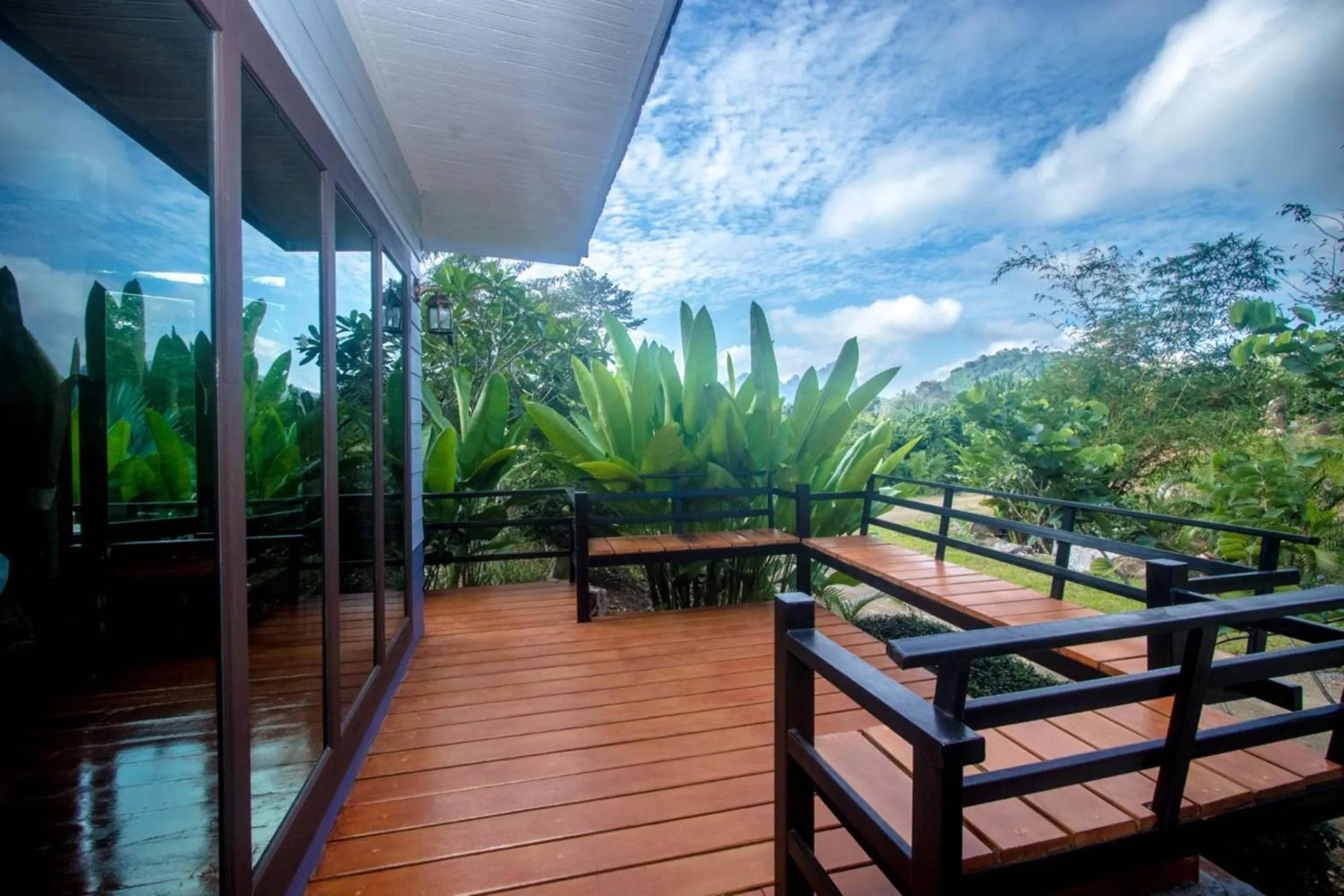 Balcony/Terrace in Baan Suan Hill Resort