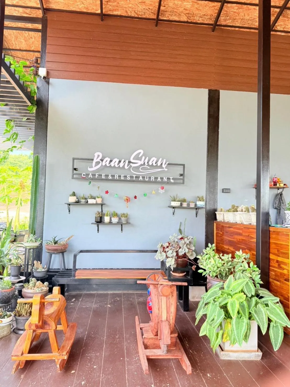 Balcony/Terrace in Baan Suan Hill Resort