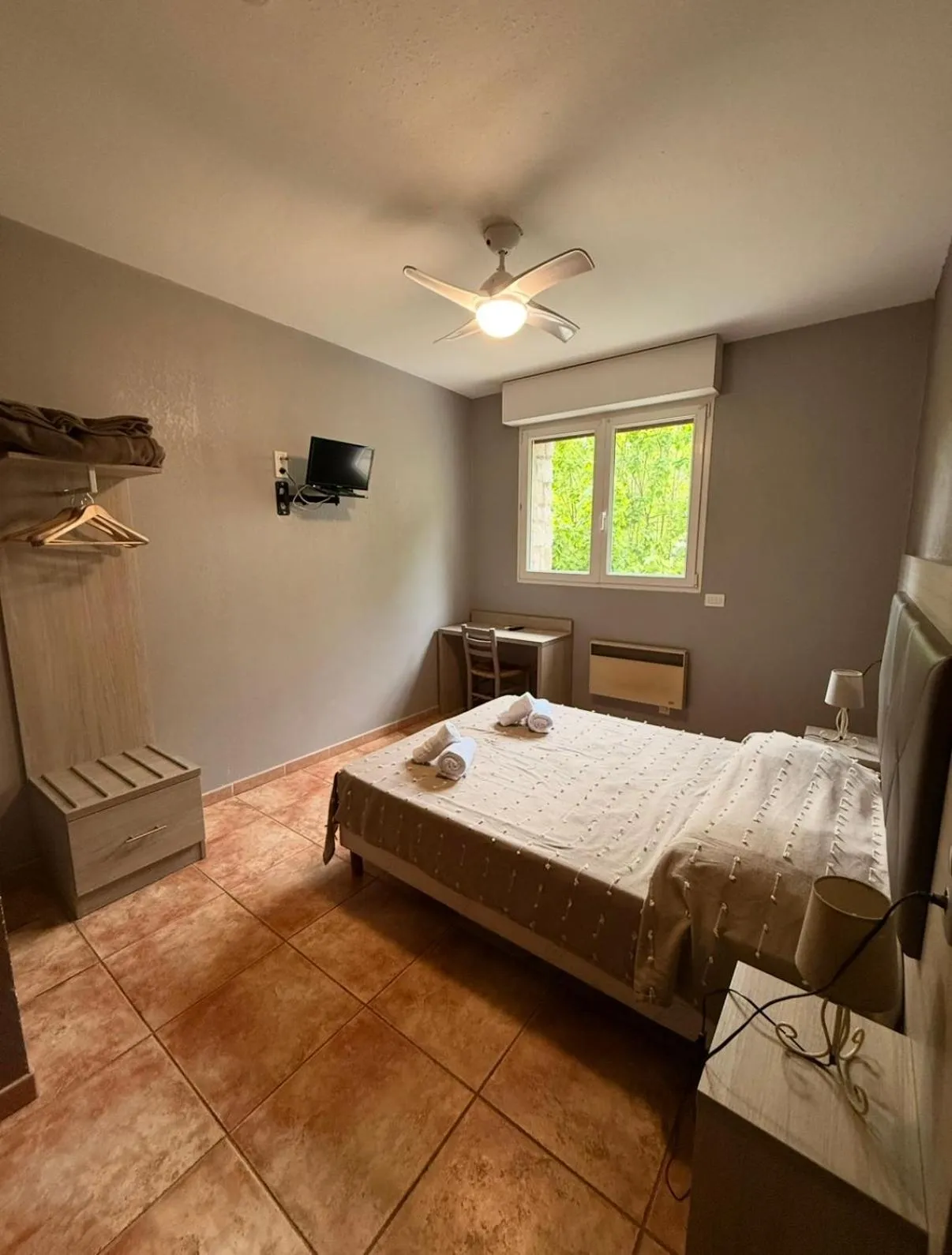 Photo of the whole room, Bed in Hôtel - Pub Le Petit Bosquet