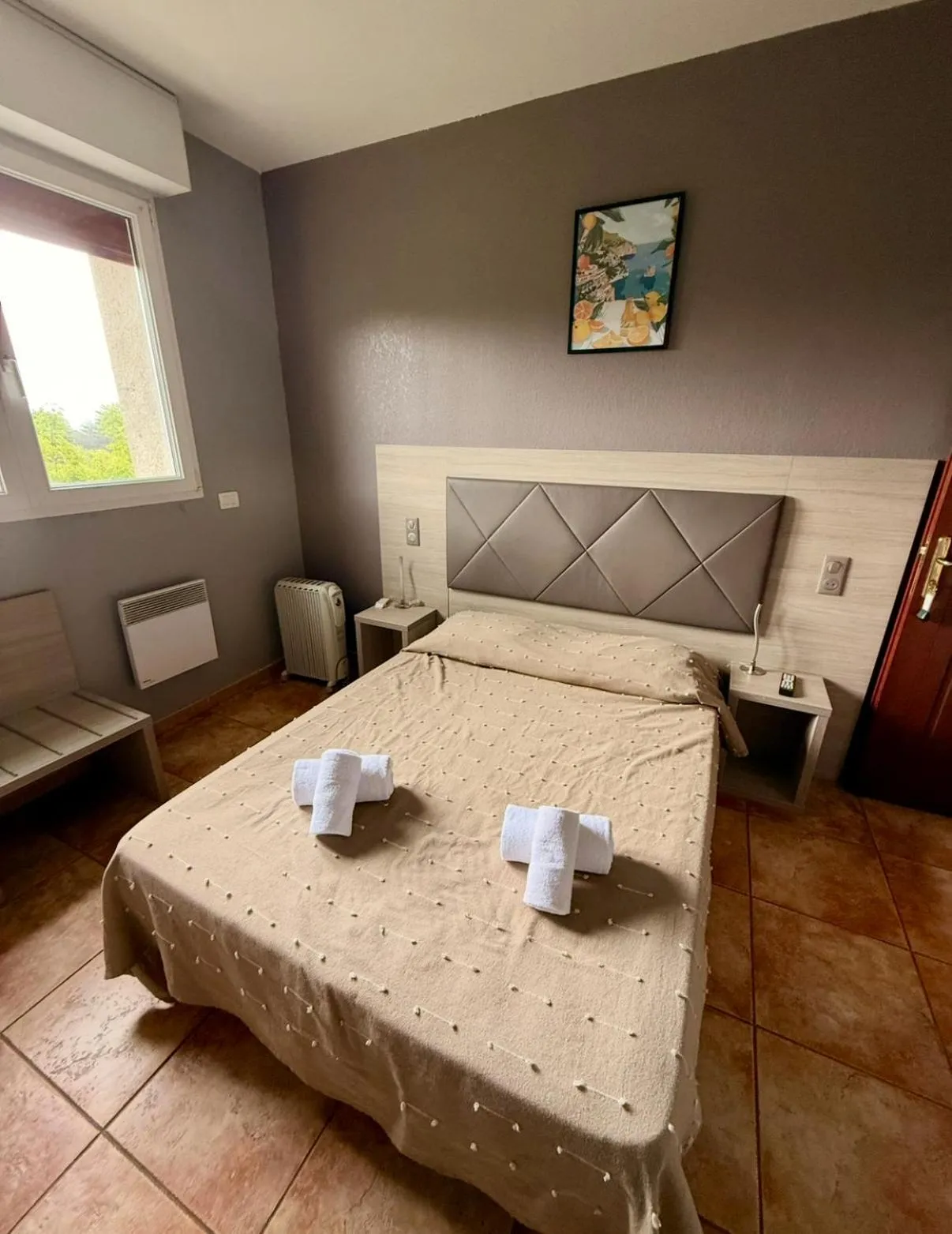 Photo of the whole room, Bed in Hôtel - Pub Le Petit Bosquet