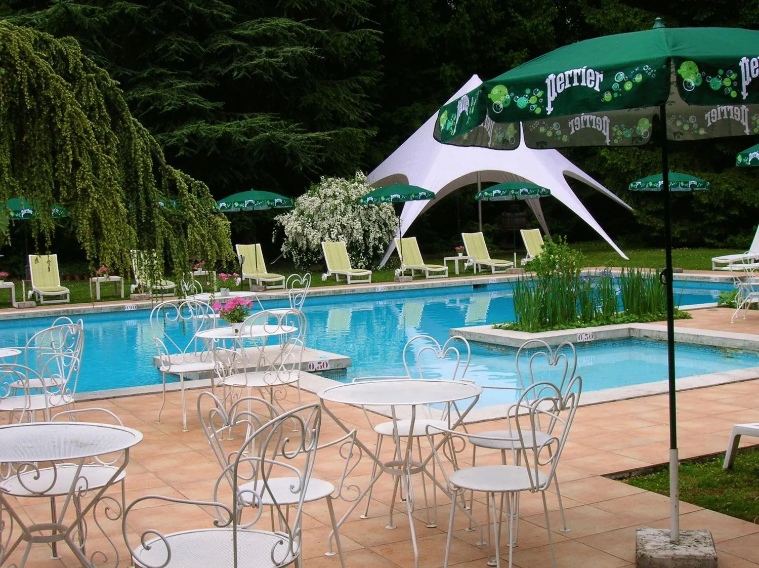 Swimming pool in La Chrissandière