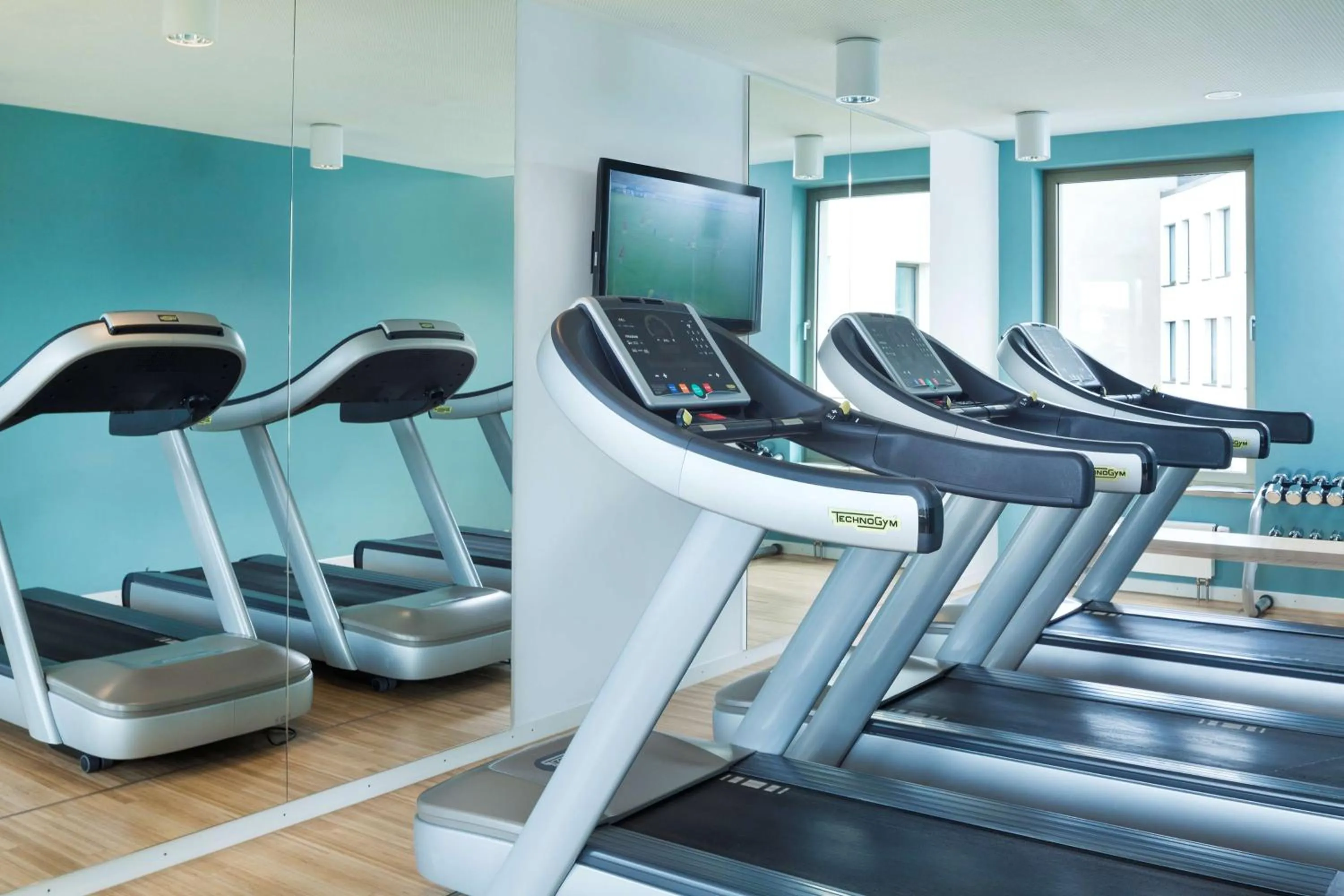 Fitness centre/facilities in Park Inn by Radisson Stuttgart