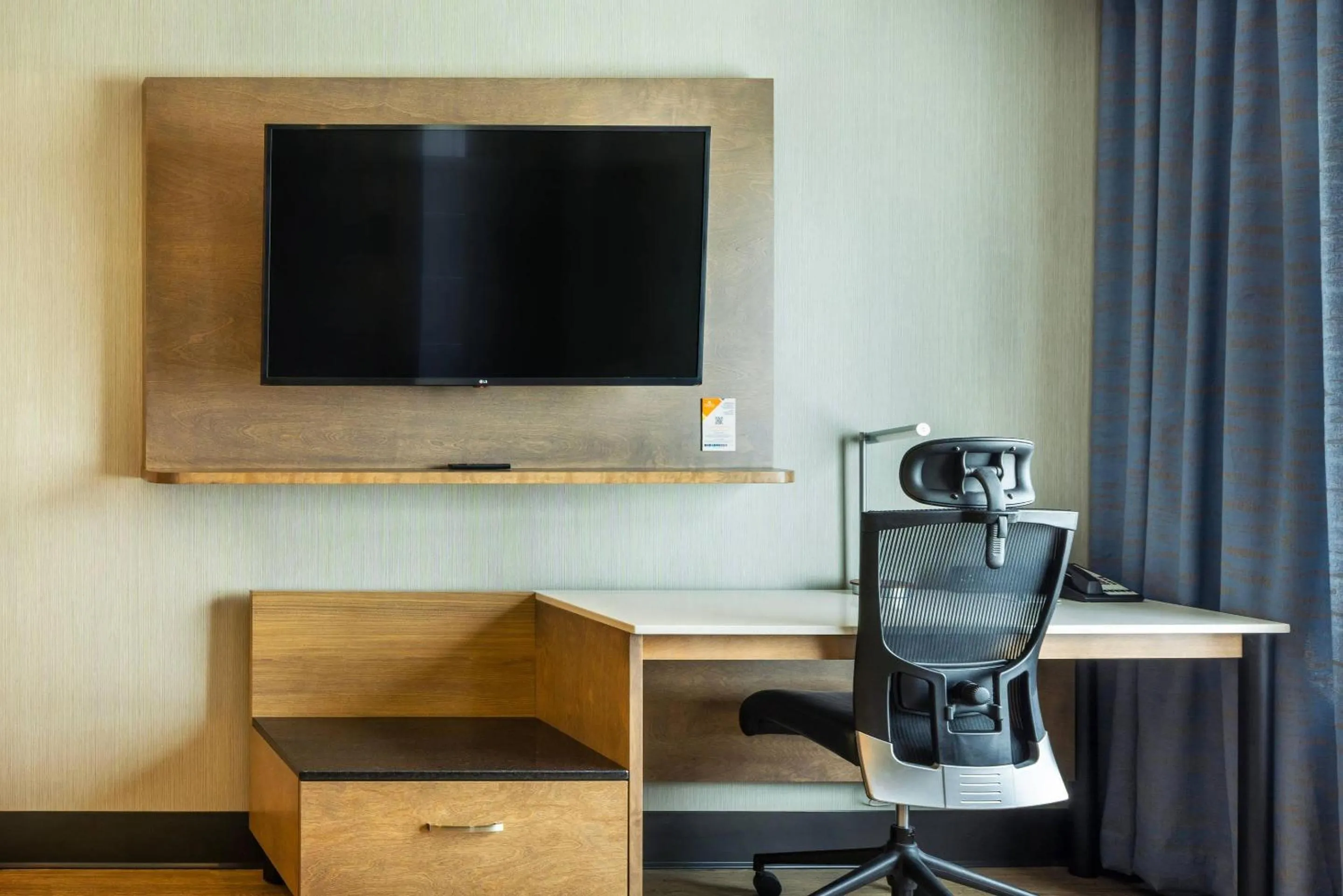 Bedroom in Quality Inn & Suites