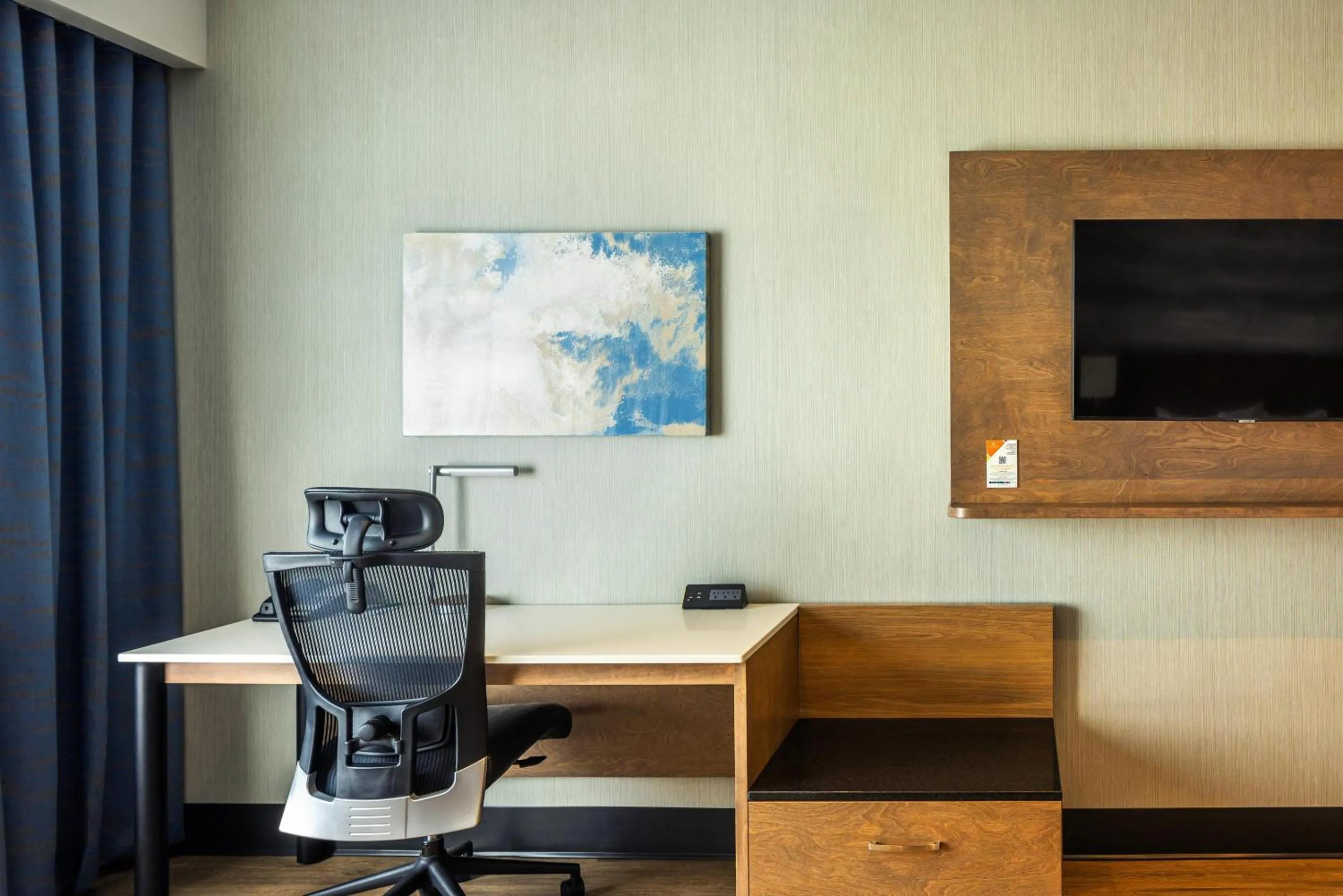 Bedroom in Quality Inn & Suites