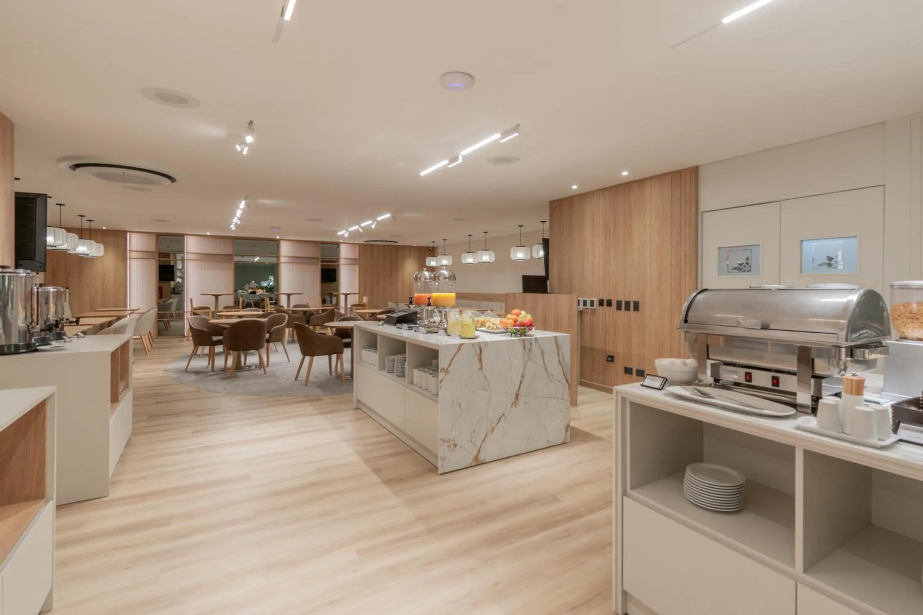 Hotel Solans Carlton