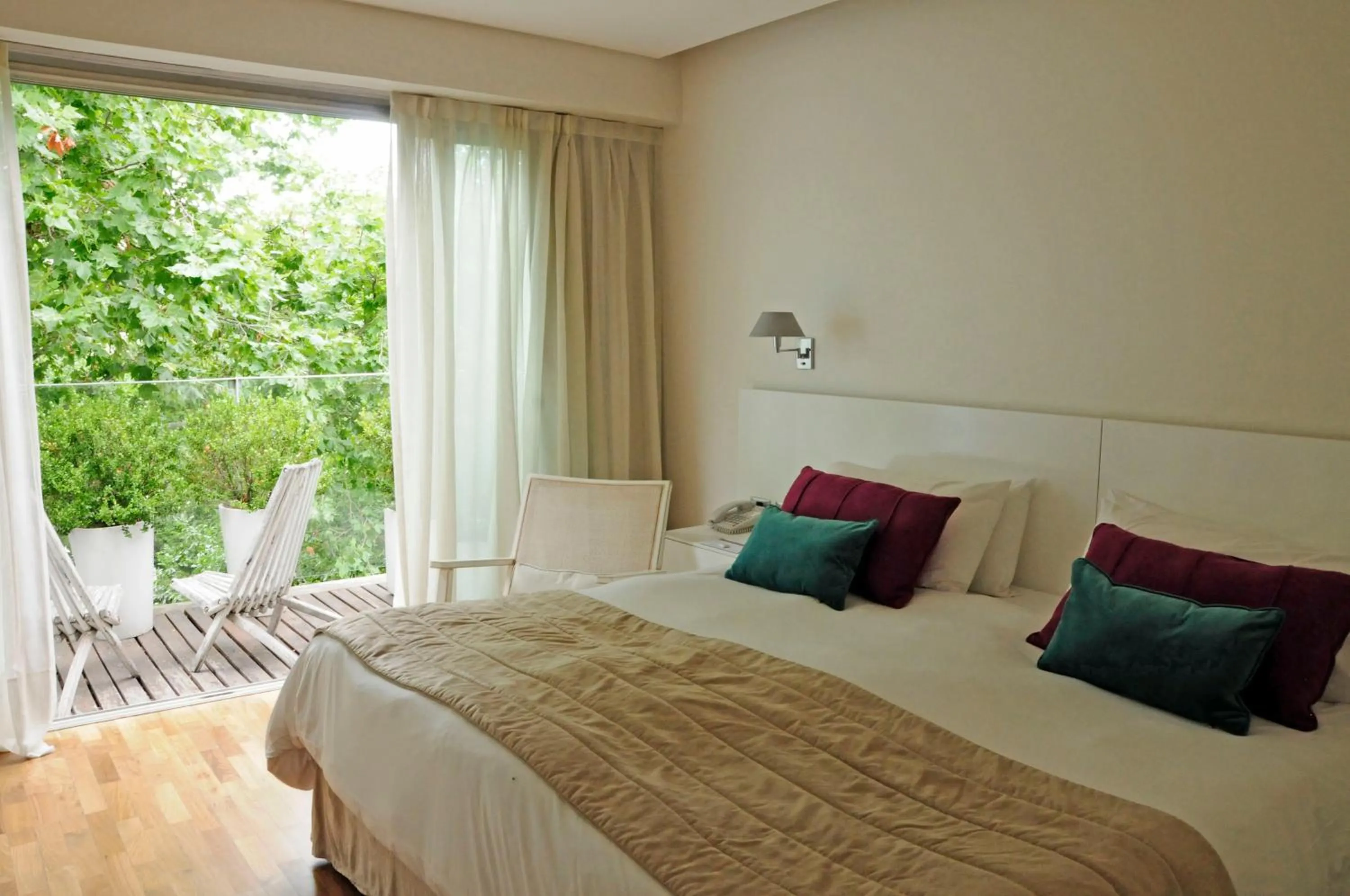 Day, Bed in Ilum Experience Home