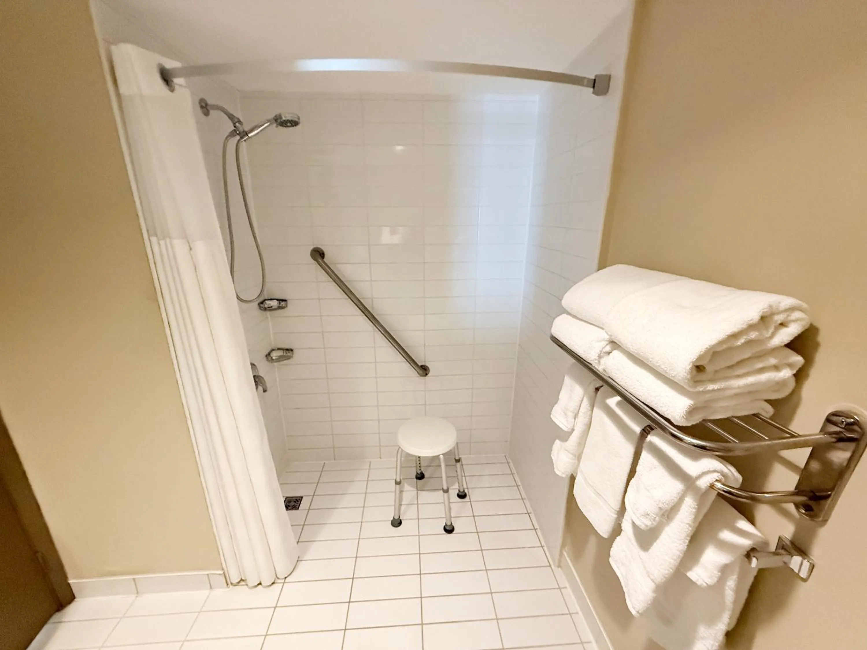 Ramada Plaza by Wyndham Niagara Falls