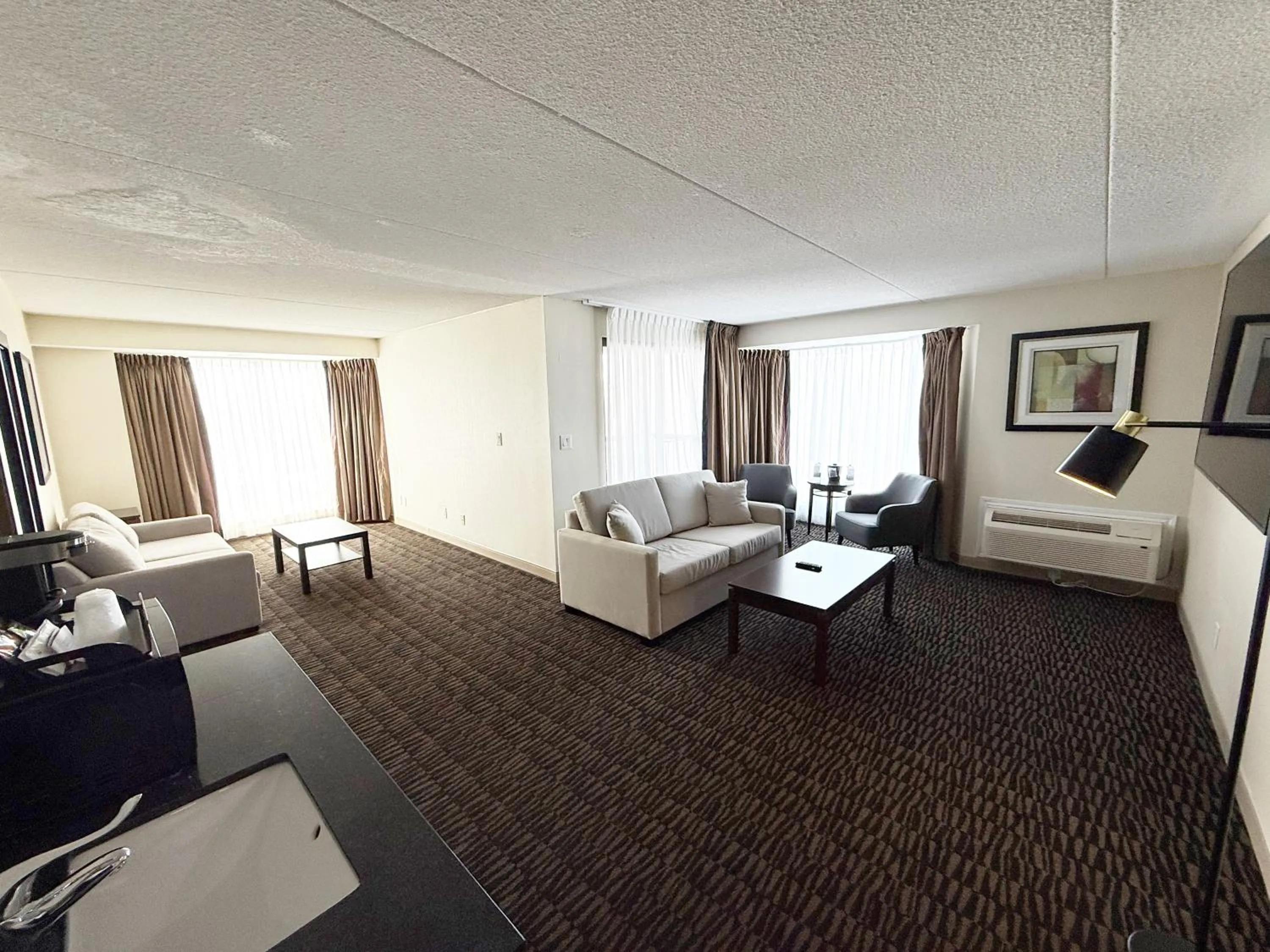 Ramada Plaza by Wyndham Niagara Falls