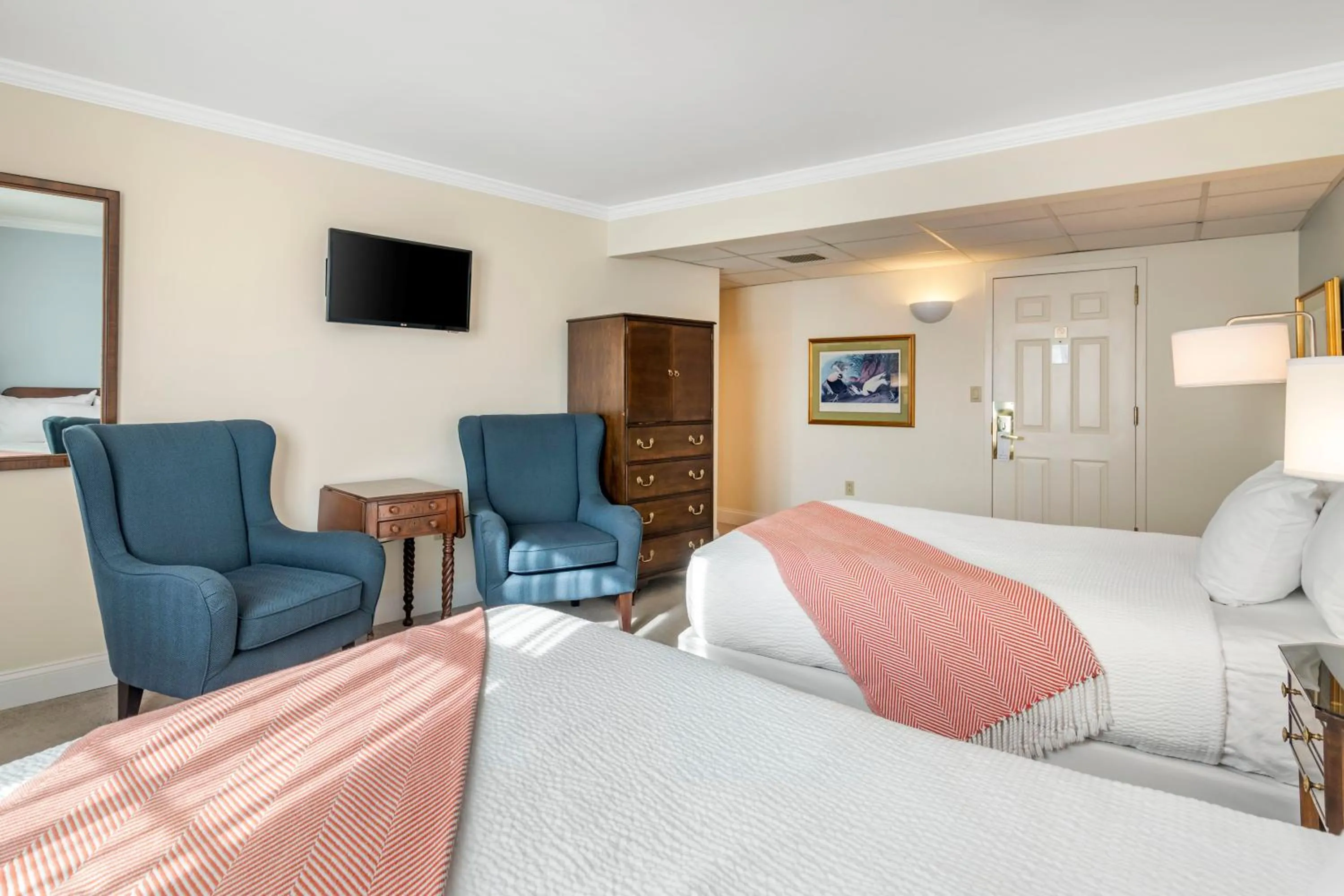 Bed in The Harraseeket Inn & Event House Freeport Downtown