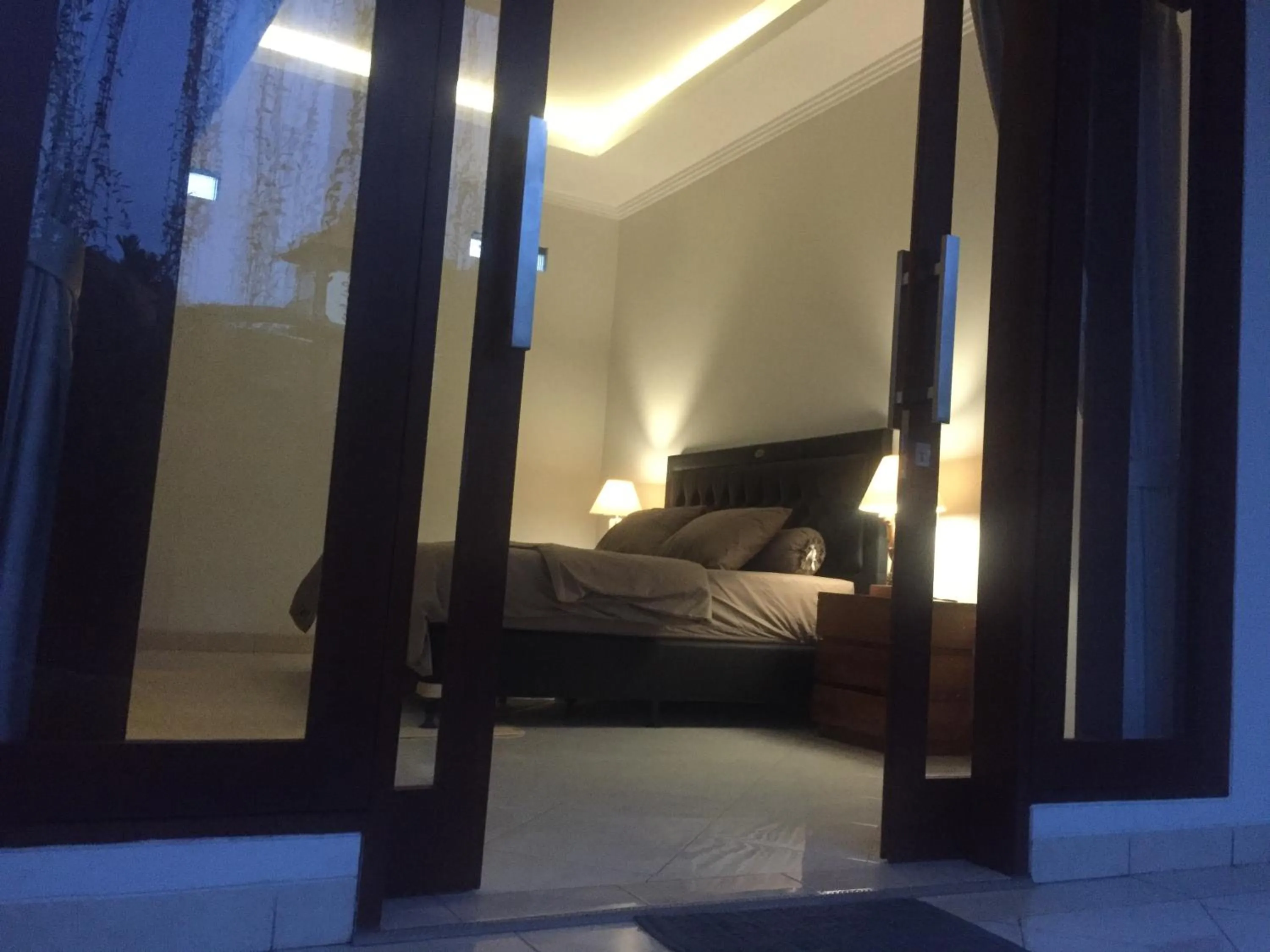 Bedroom, Bed in Surya Guest House Sanur
