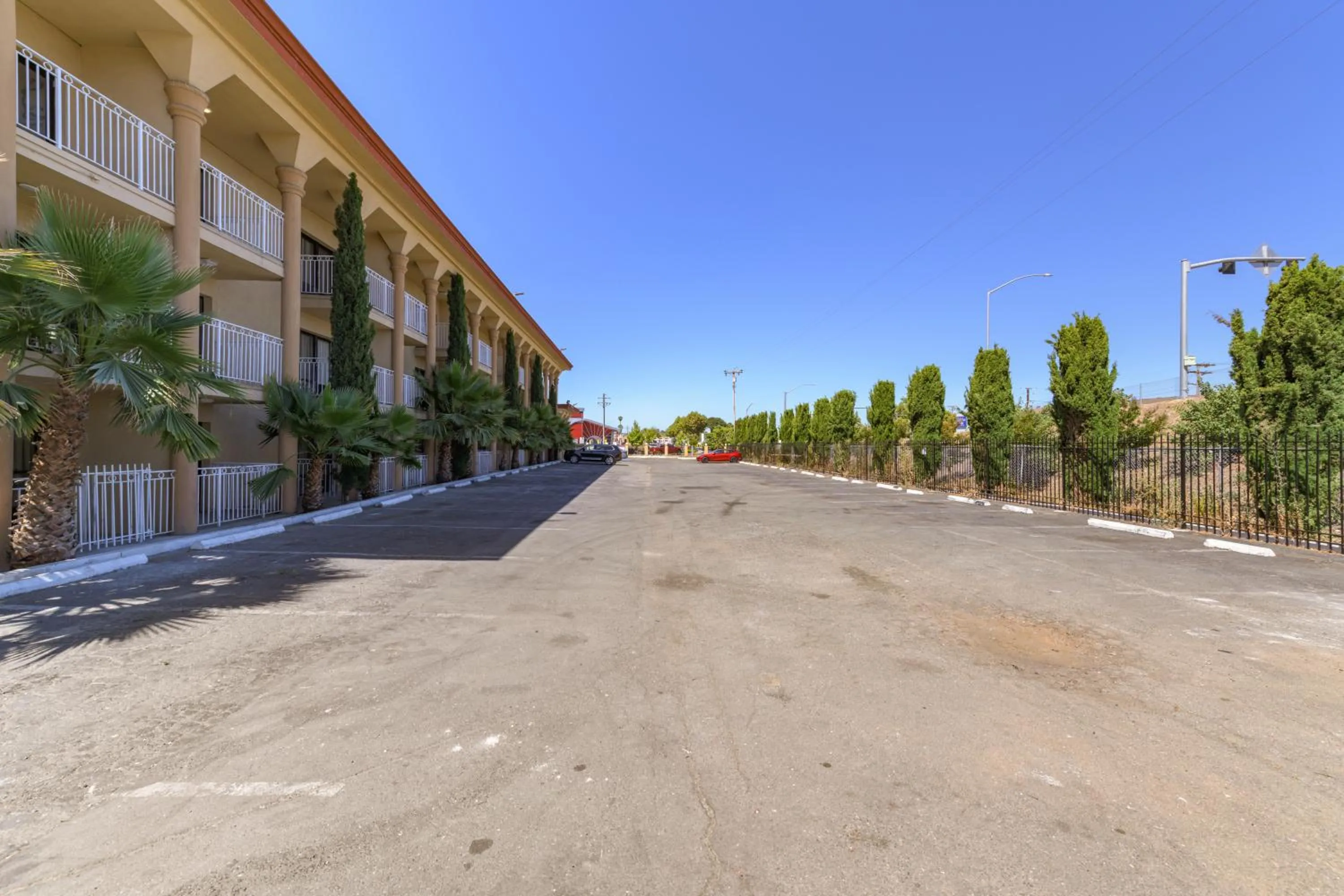 The Prime Suites, Vallejo - Napa Valley and Six Flags Discovery Kingdom