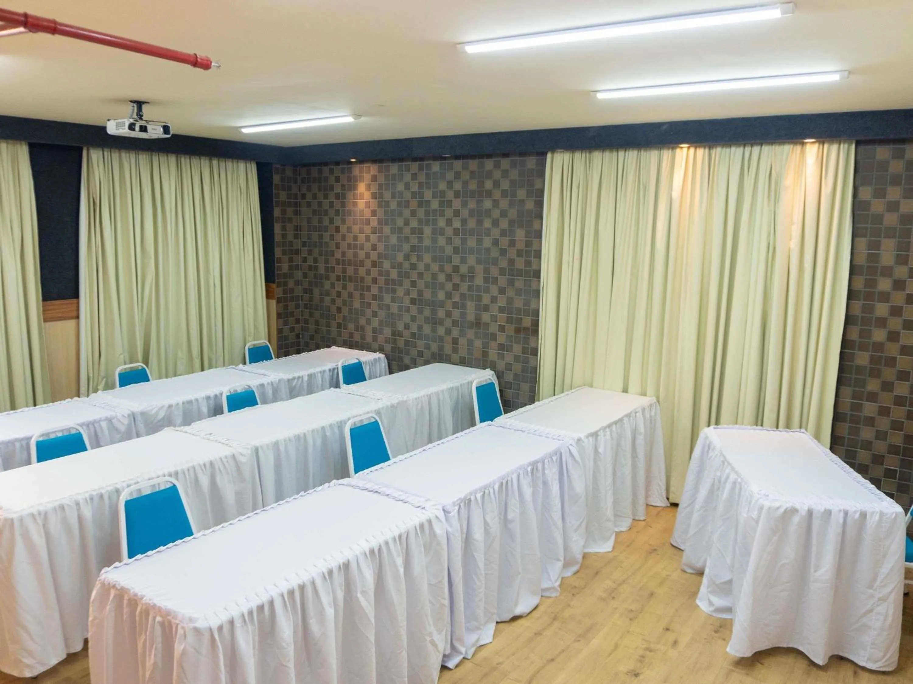 Meeting/conference room in ibis Vitoria da Conquista