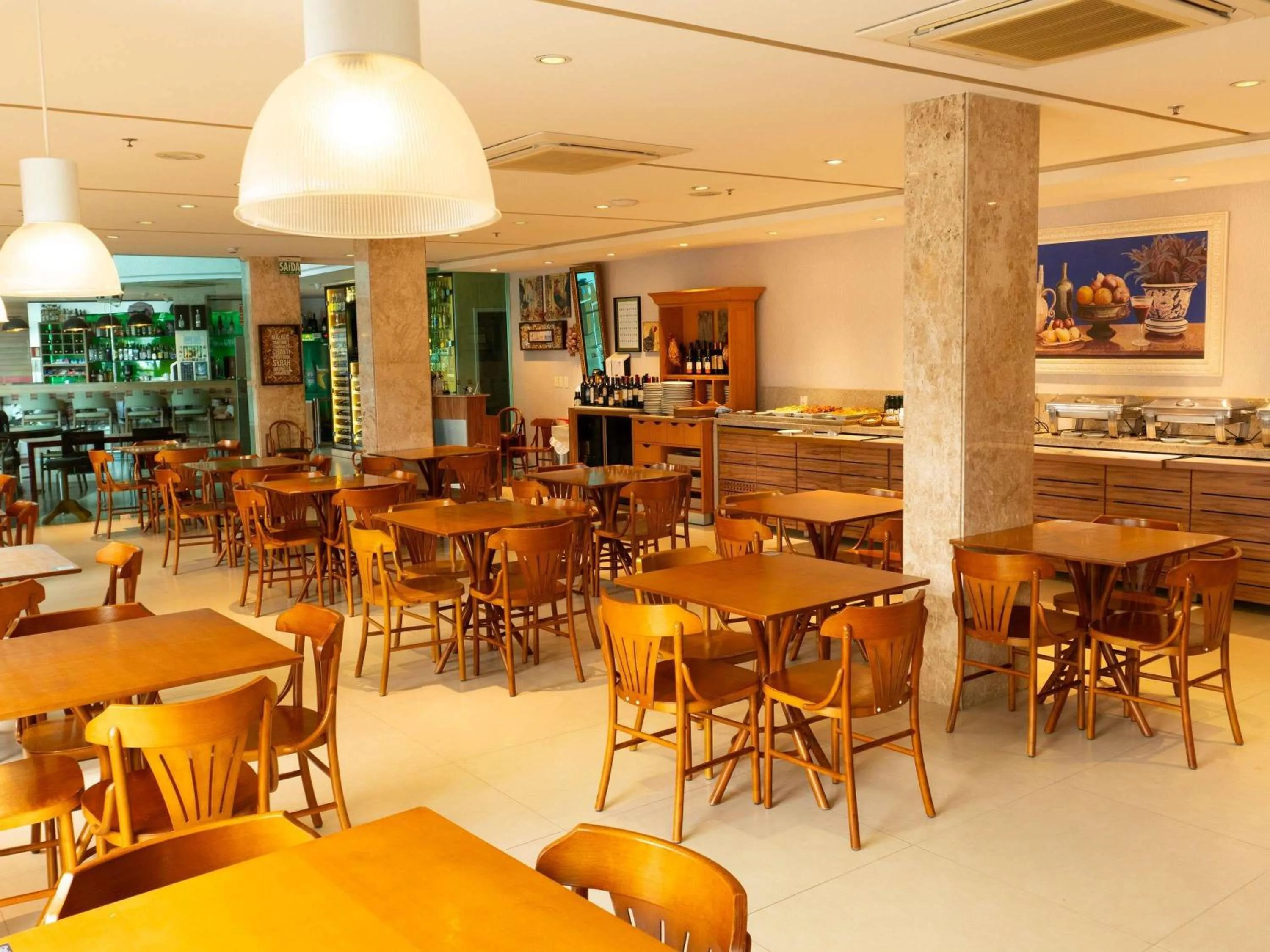 Restaurant/places to eat in ibis Vitoria da Conquista