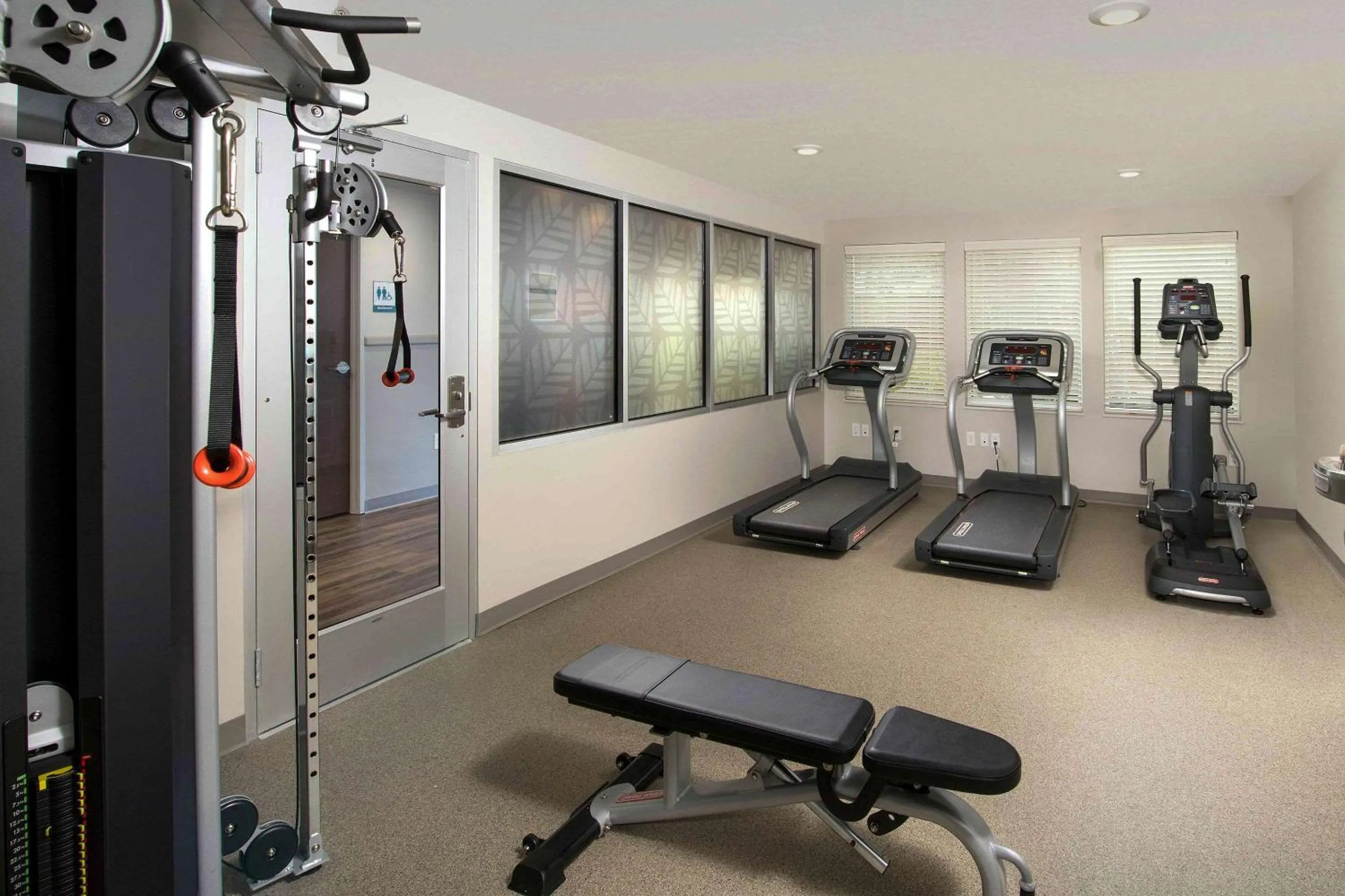 Fitness centre/facilities in Woodspring Suites Cherry Hill
