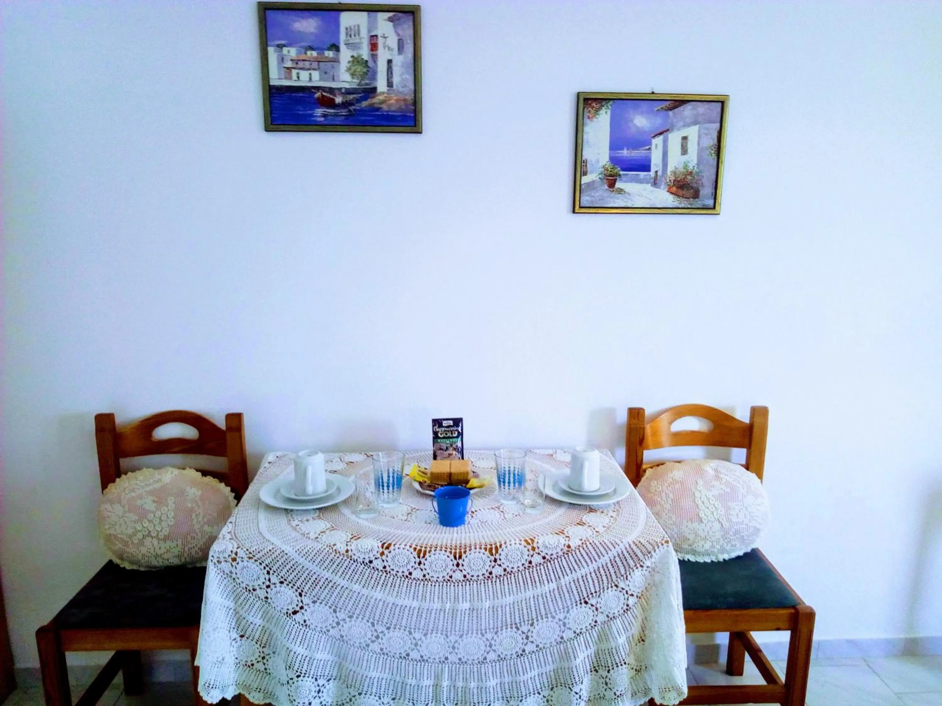 Dining area in Paradisso Studios