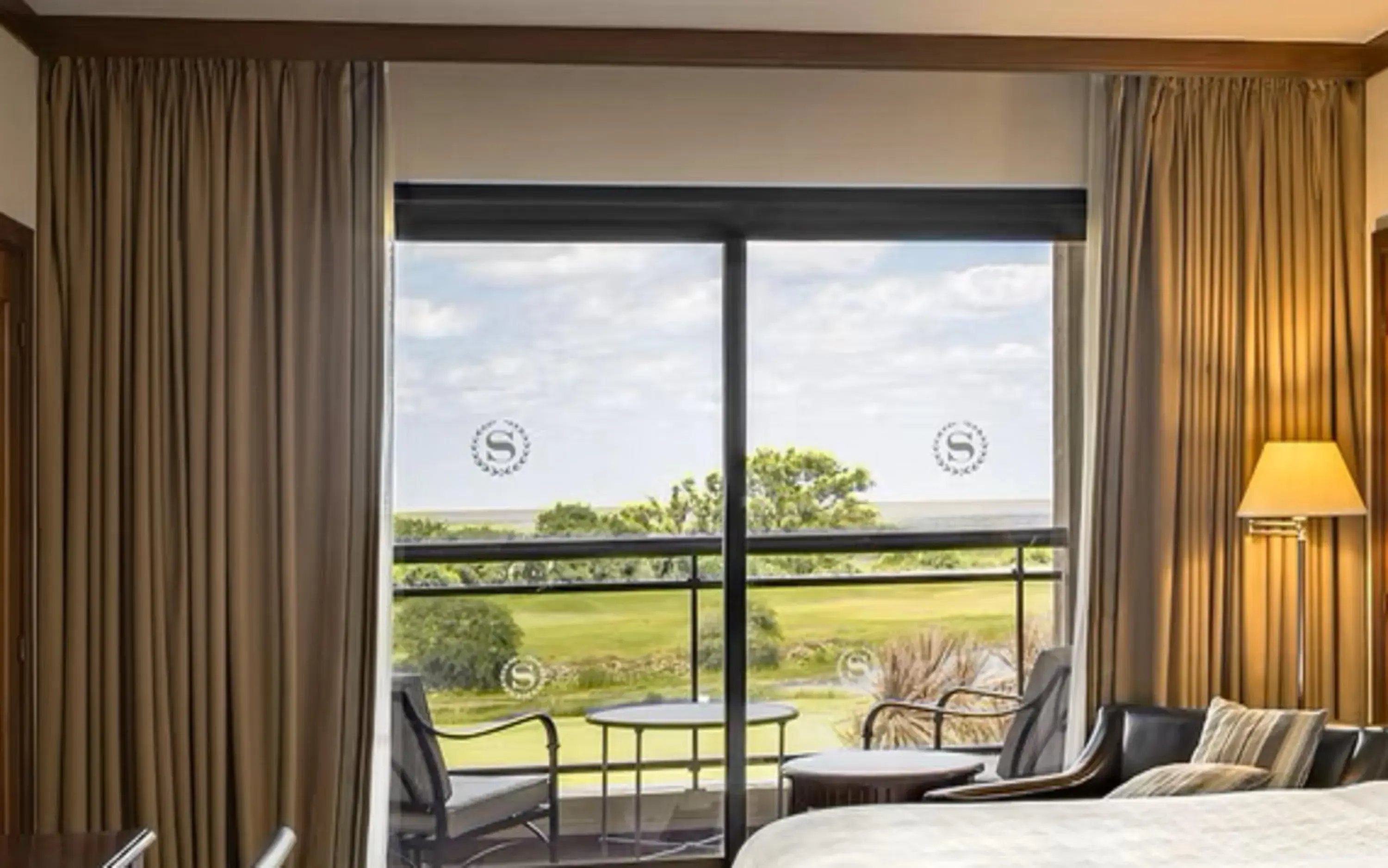 Deluxe, Guest room, 1 King, River view in Sheraton Colonia Golf & Spa Resort Deluxe, Guest room, 1 King, River view in Sheraton Colonia Golf & Spa Resort