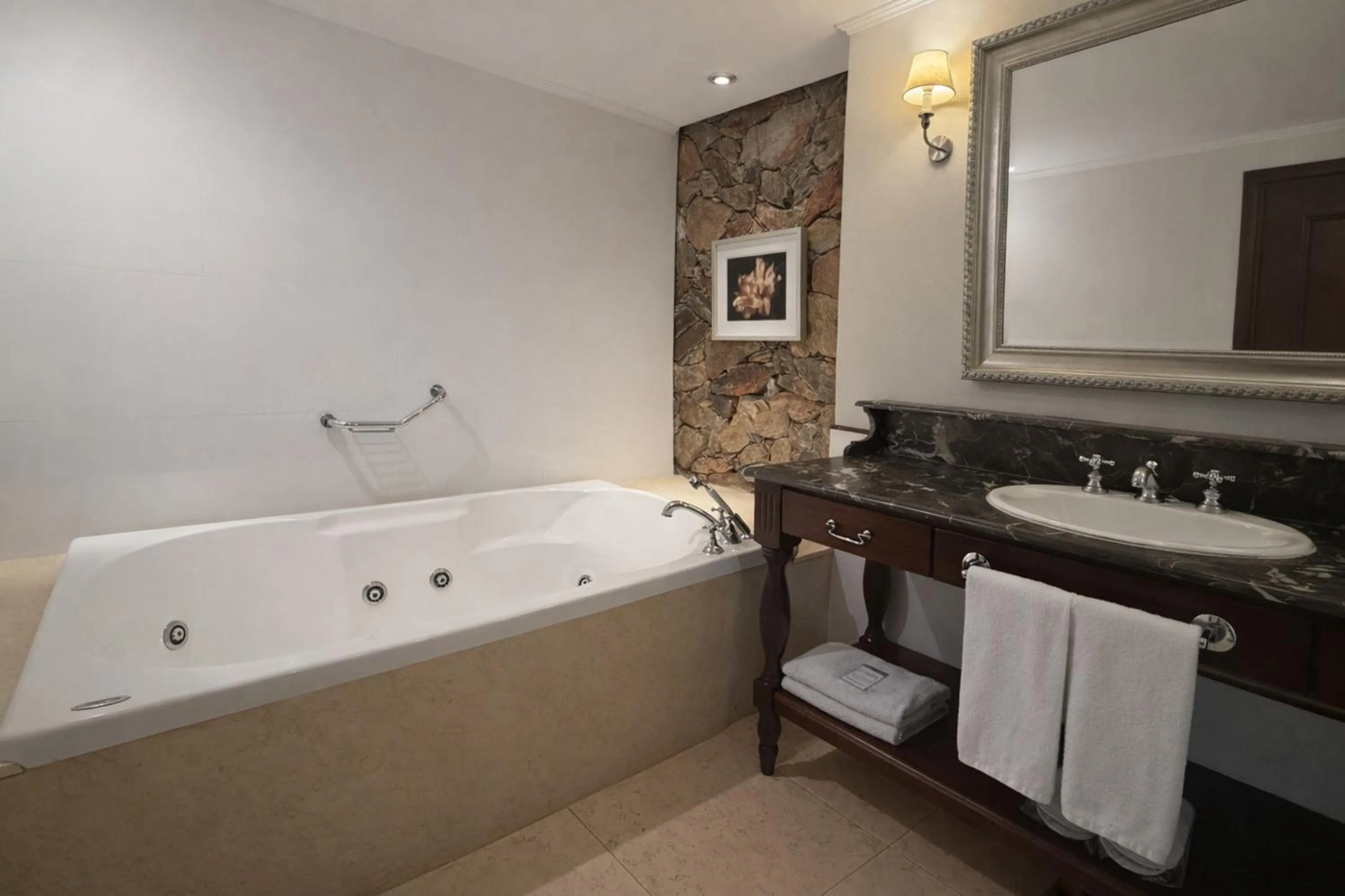 Sheraton Colonia Golf & Spa Resort