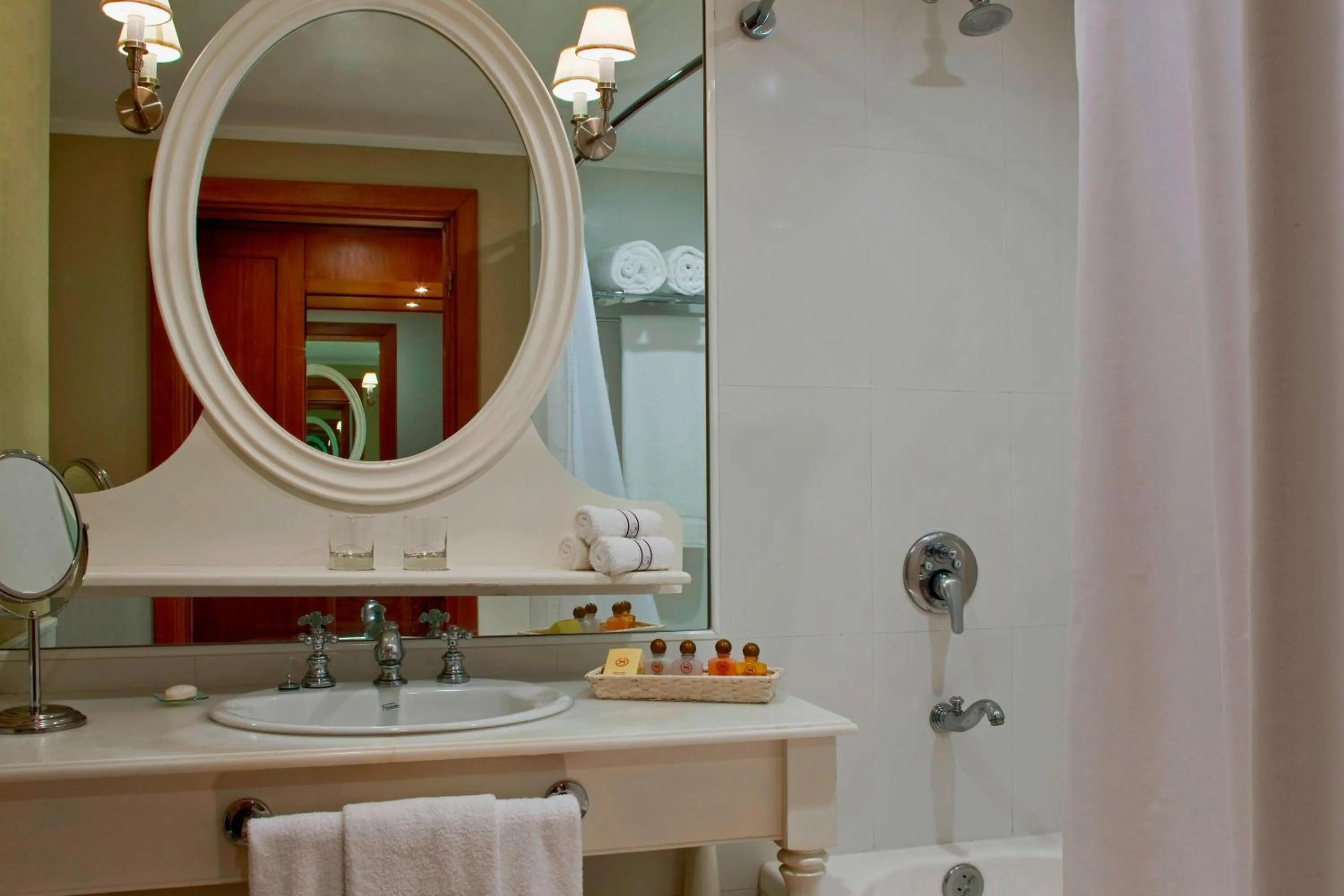 Bathroom in Sheraton Colonia Golf & Spa Resort