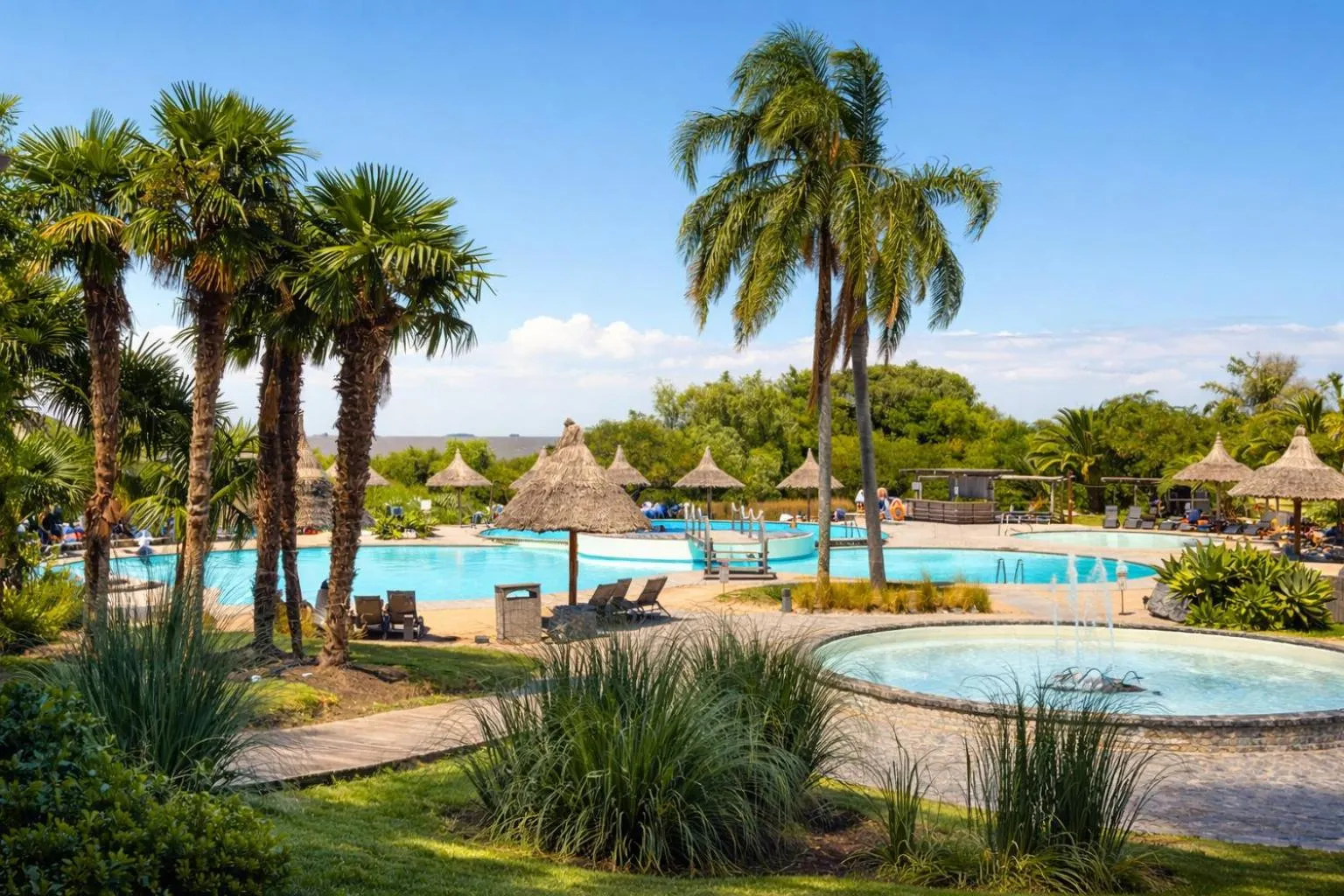 Swimming pool in Sheraton Colonia Golf & Spa Resort
