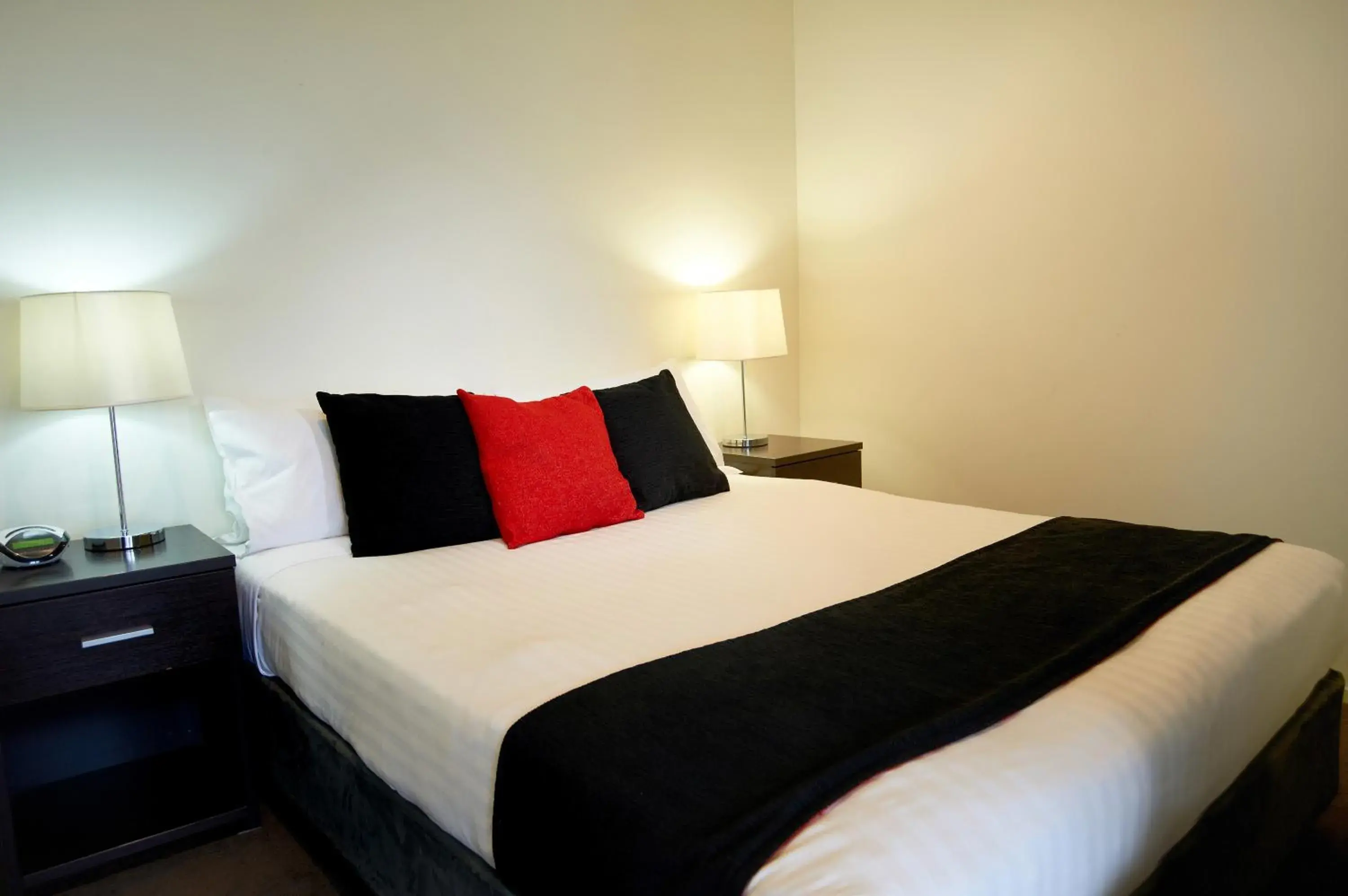 One-Bedroom Apartment in Comfort Apartments on Elizabeth One-Bedroom Apartment in Comfort Apartments on Elizabeth