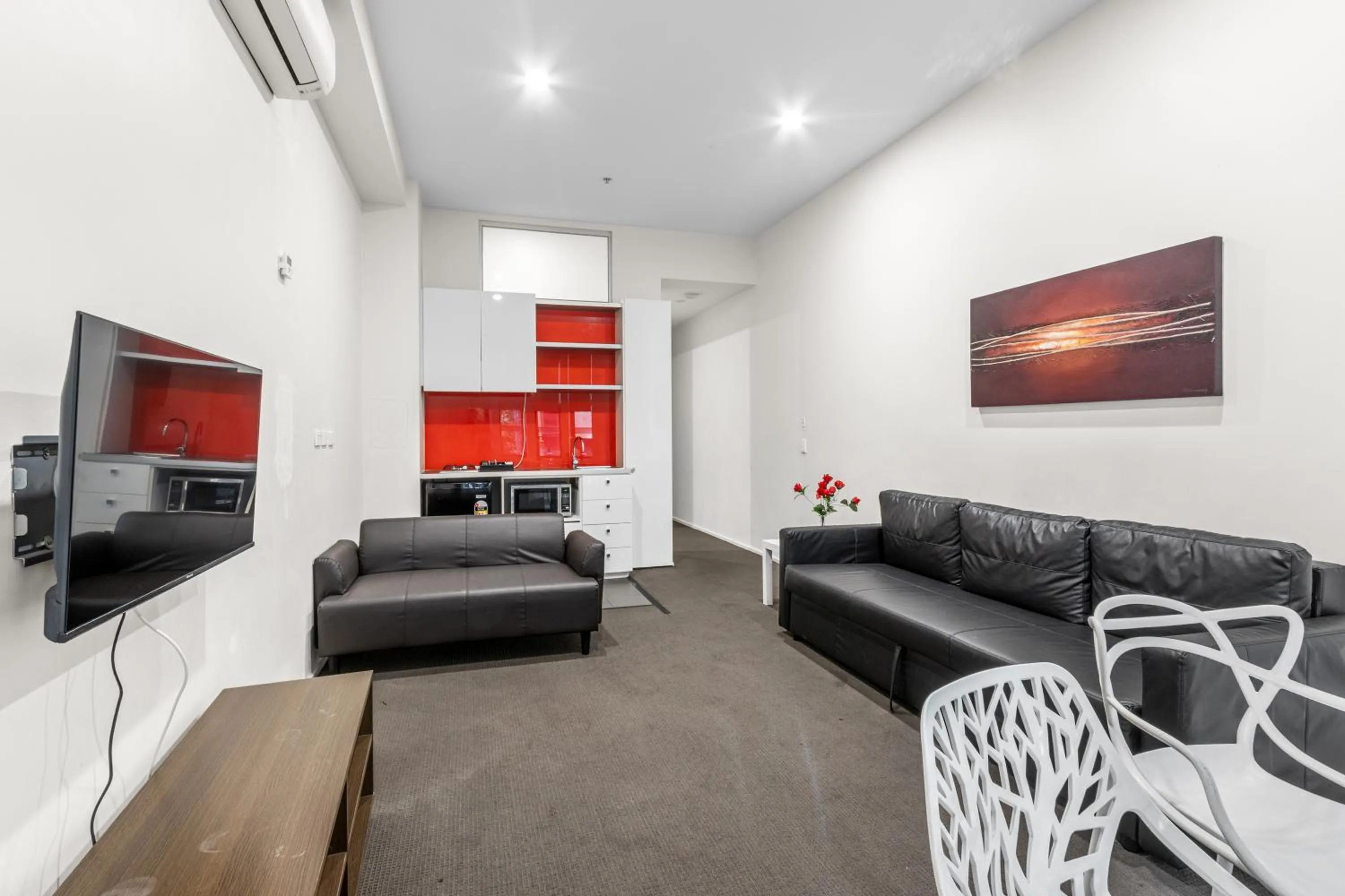 Comfort Apartments on Elizabeth