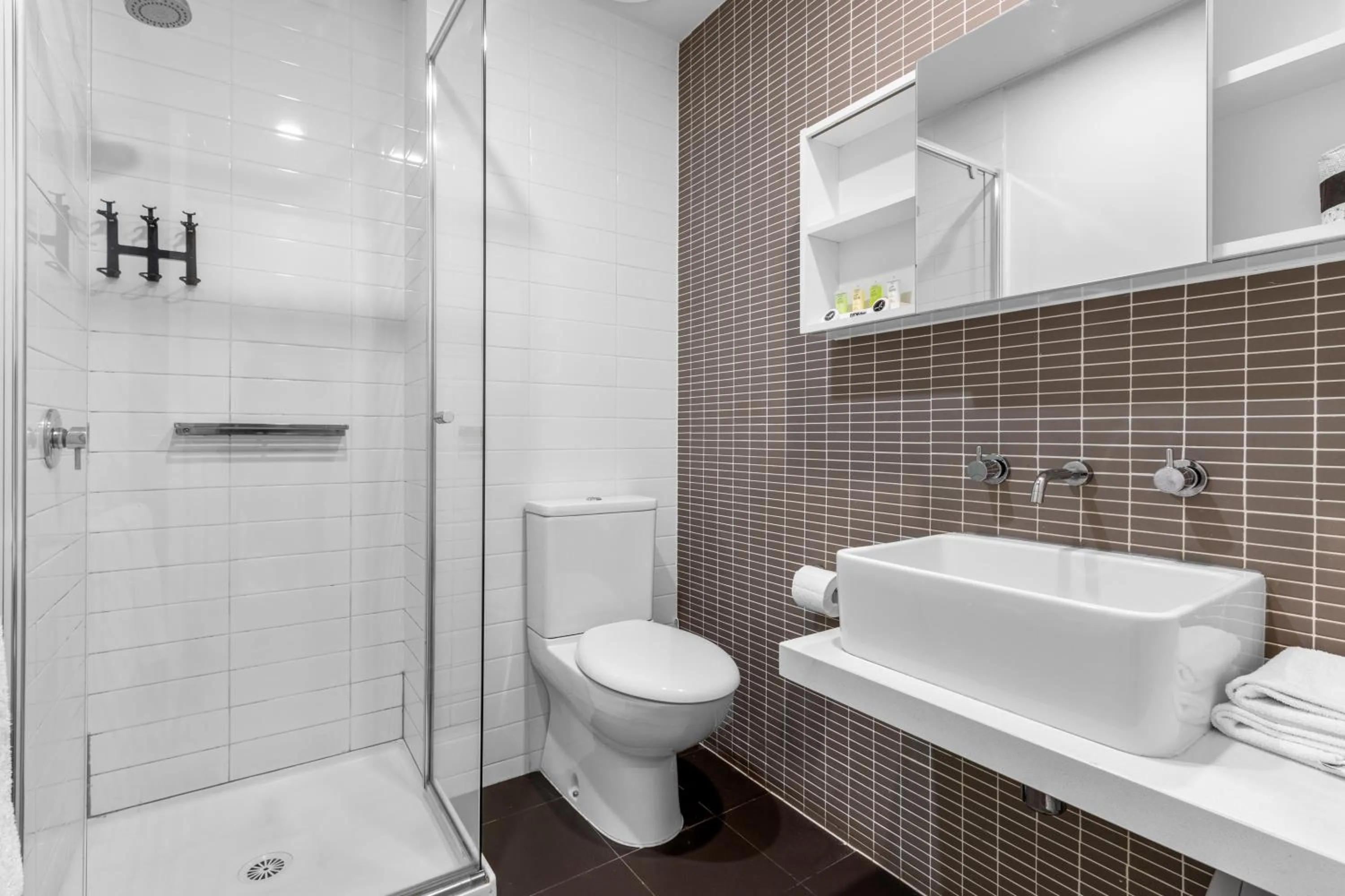 Comfort Apartments on Elizabeth