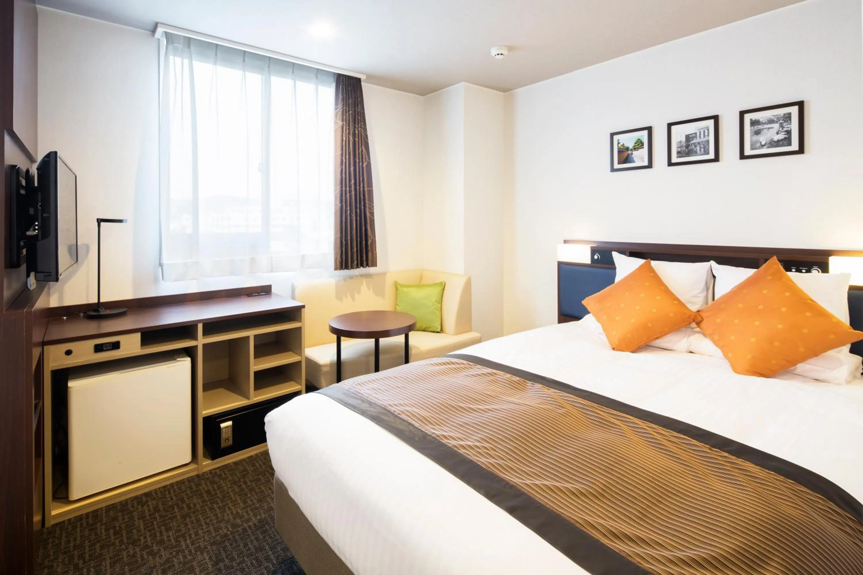 Bed in HOTEL MYSTAYS Kanazawa Castle