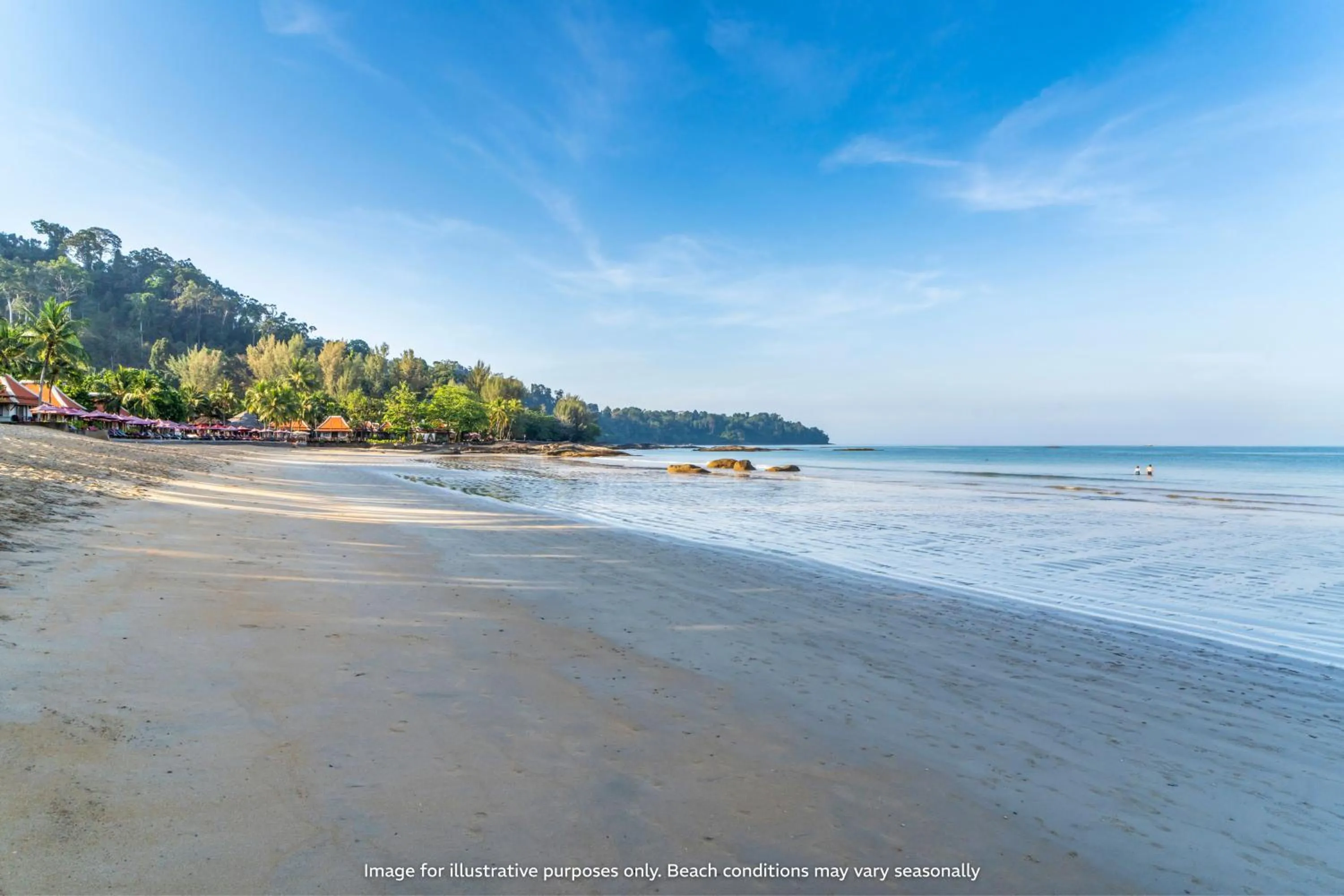 Beach in Baan Khaolak Beach Resort