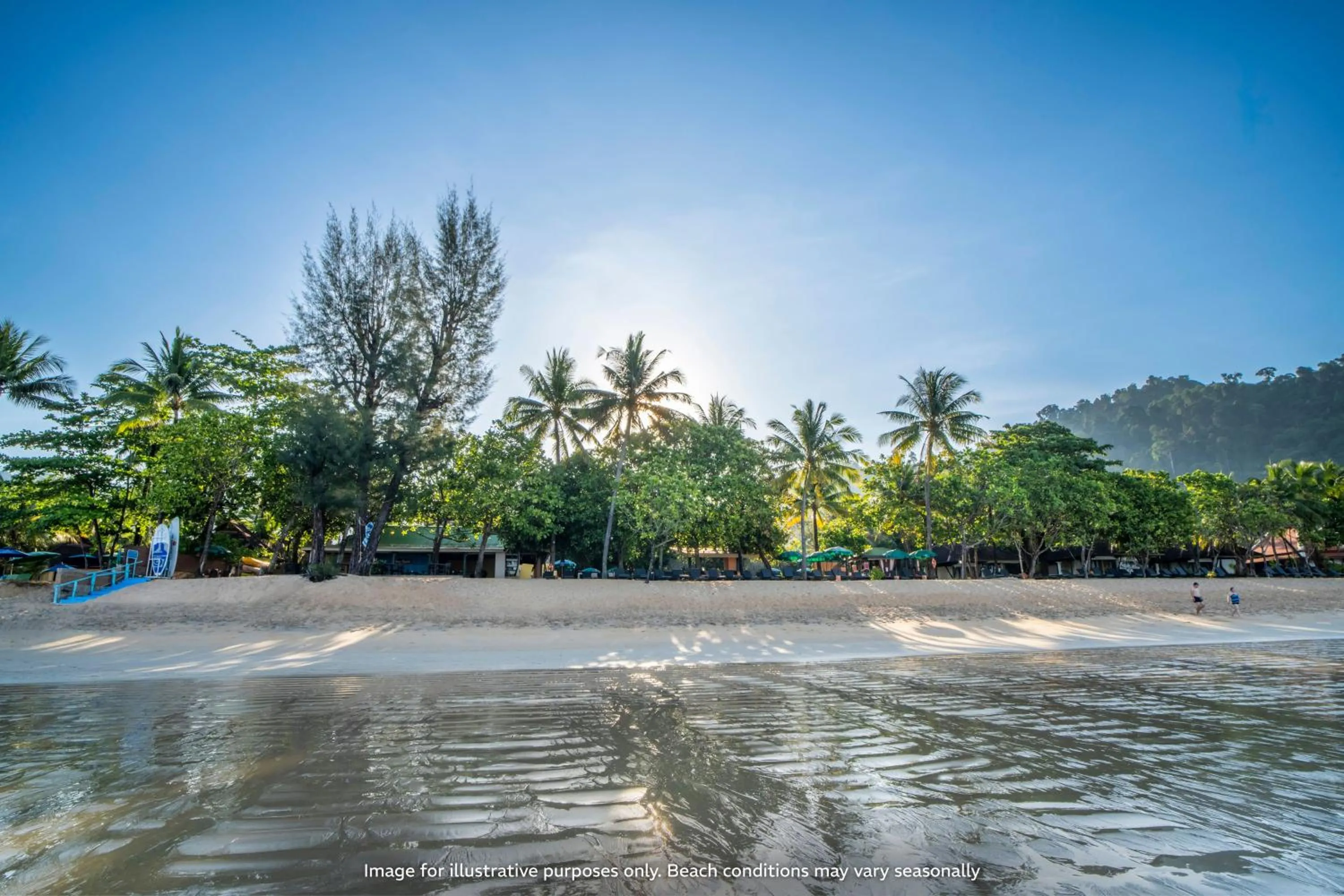 Beach in Baan Khaolak Beach Resort