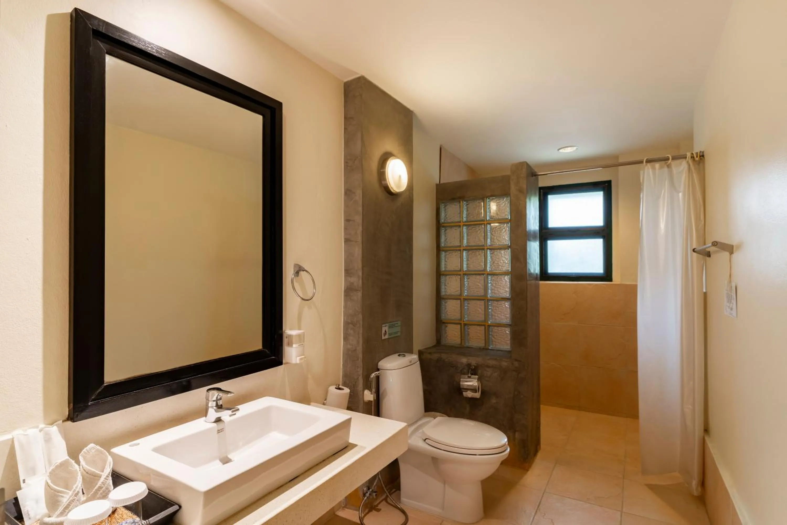 Toilet in Baan Khaolak Beach Resort