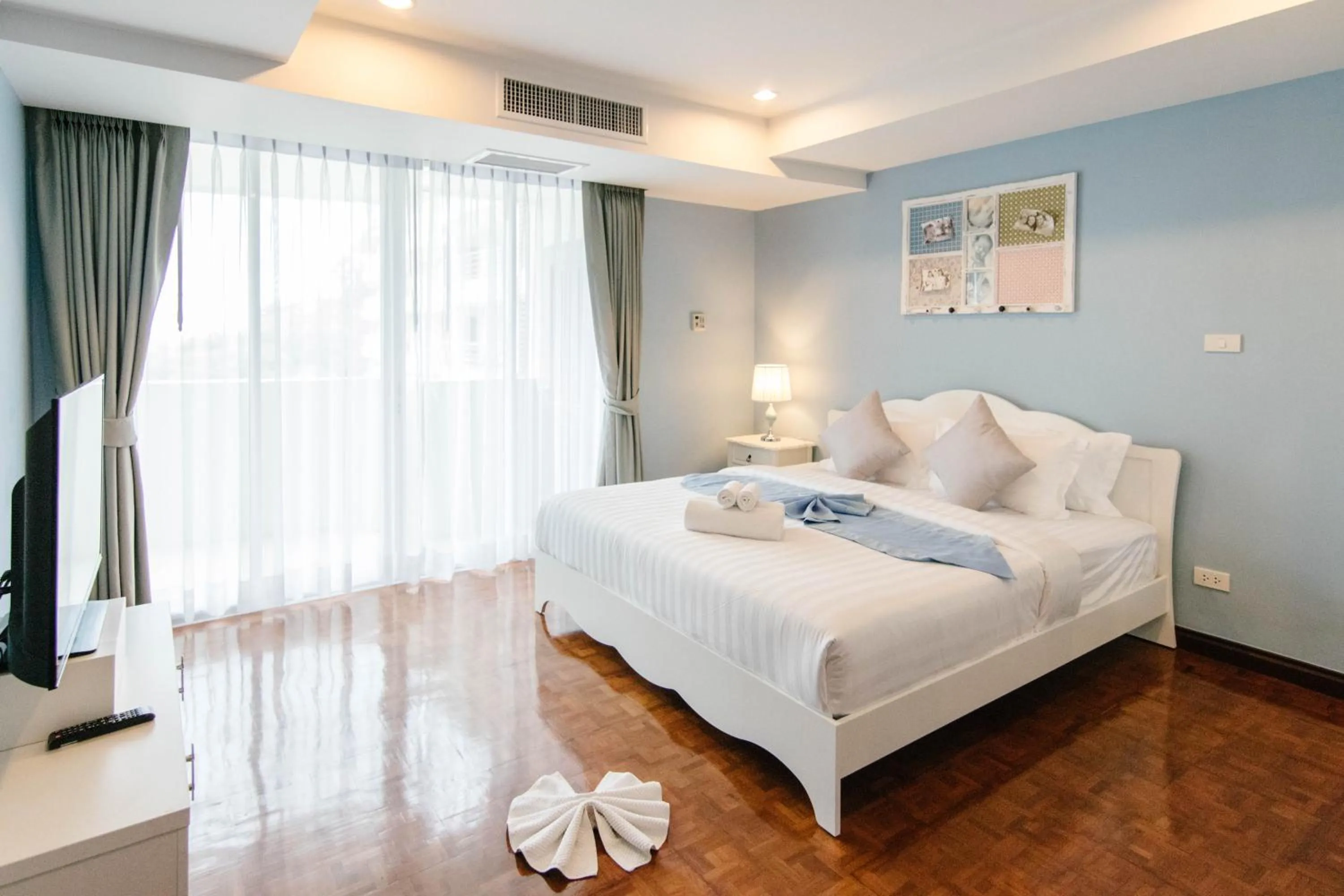 Bed in SeaRidge Hua Hin Resort & Poolvilla