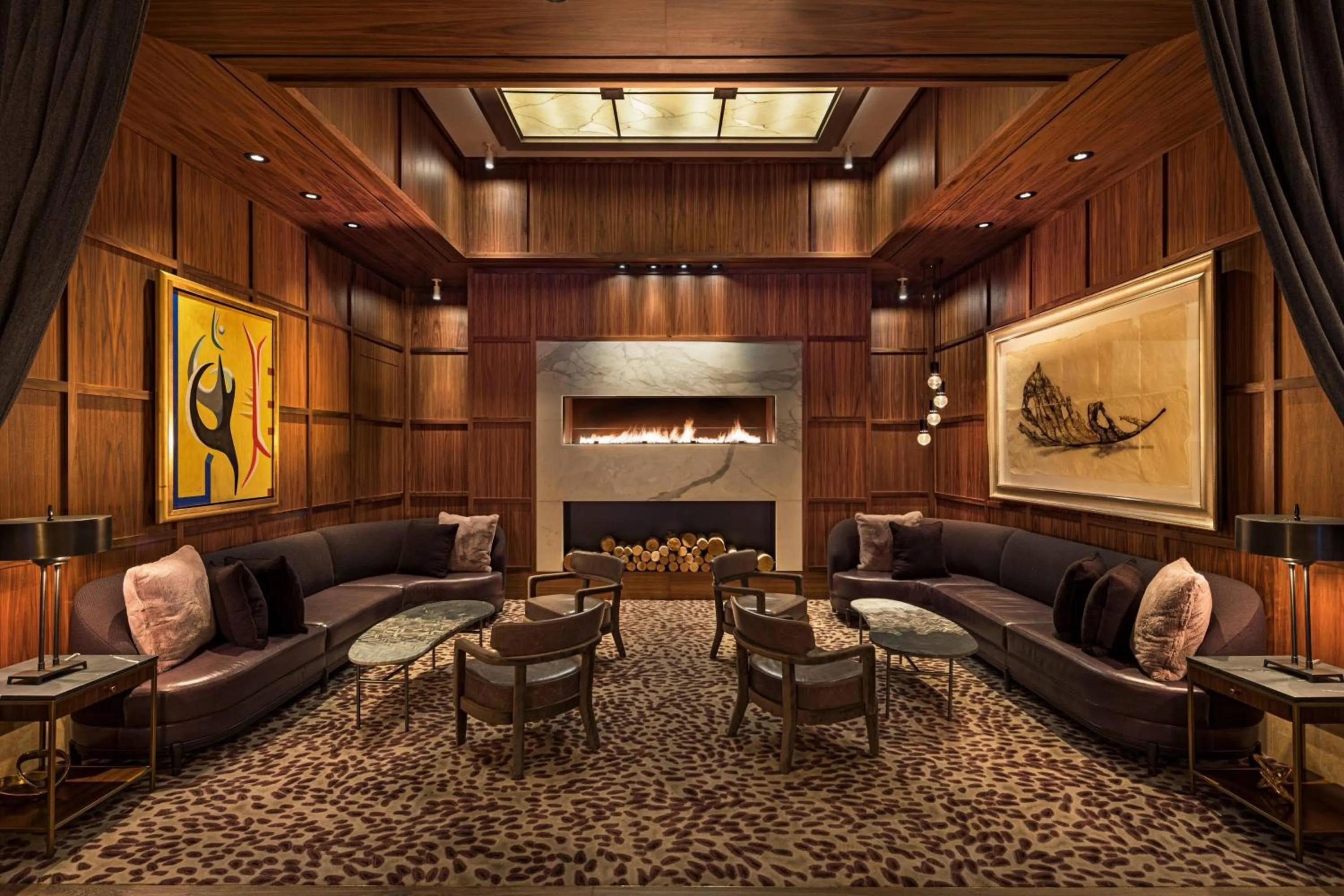 Lounge or bar in The Ritz-Carlton, Boston