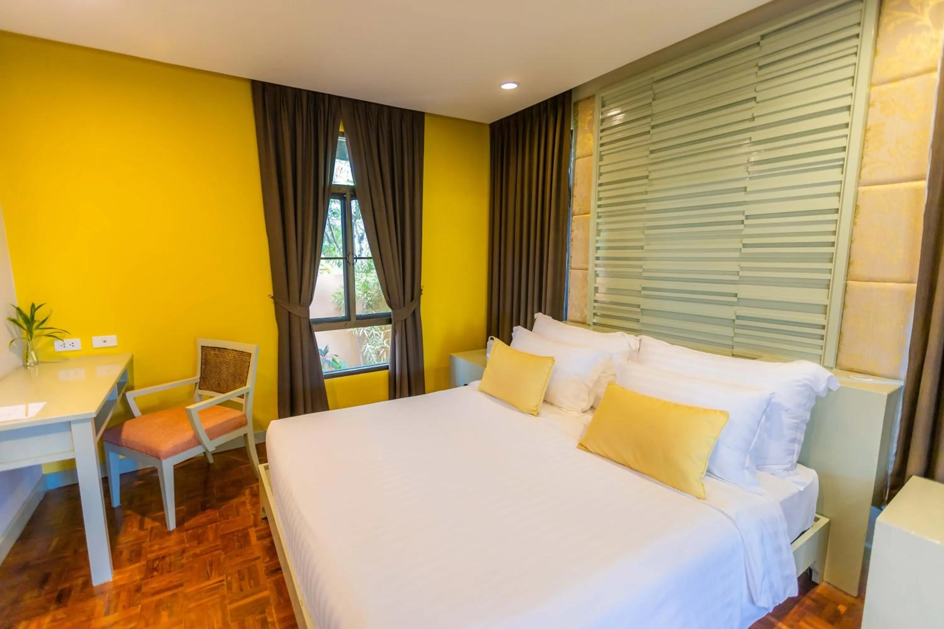 Bedroom, Bed in Sirarun Resort