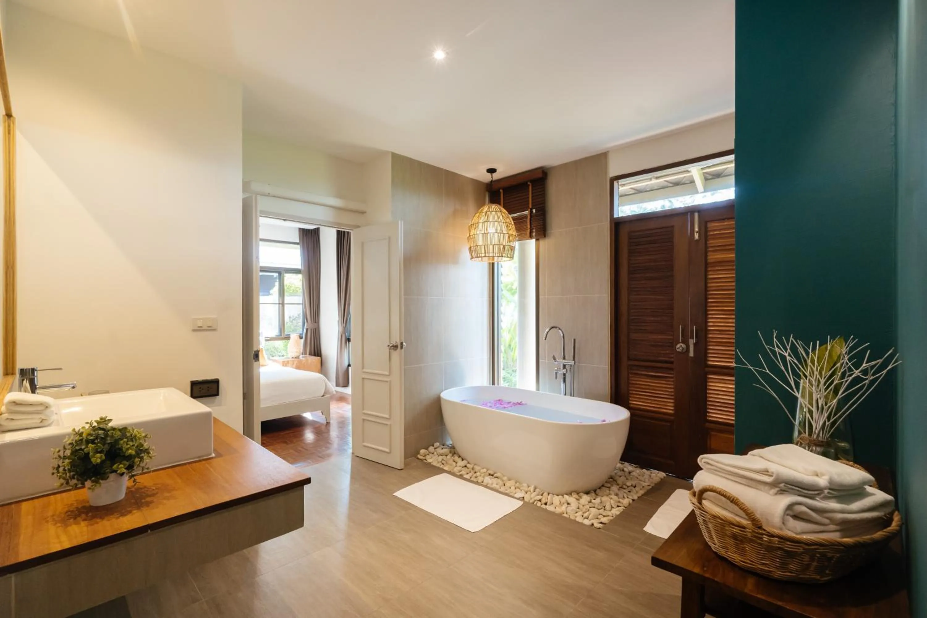 Bathroom in Sirarun Resort