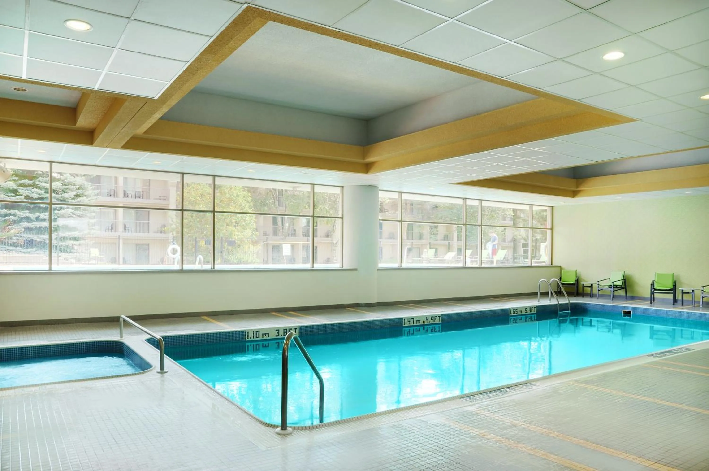 Swimming pool in Allure Hotel & Conference Centre, Ascend Hotel Collection