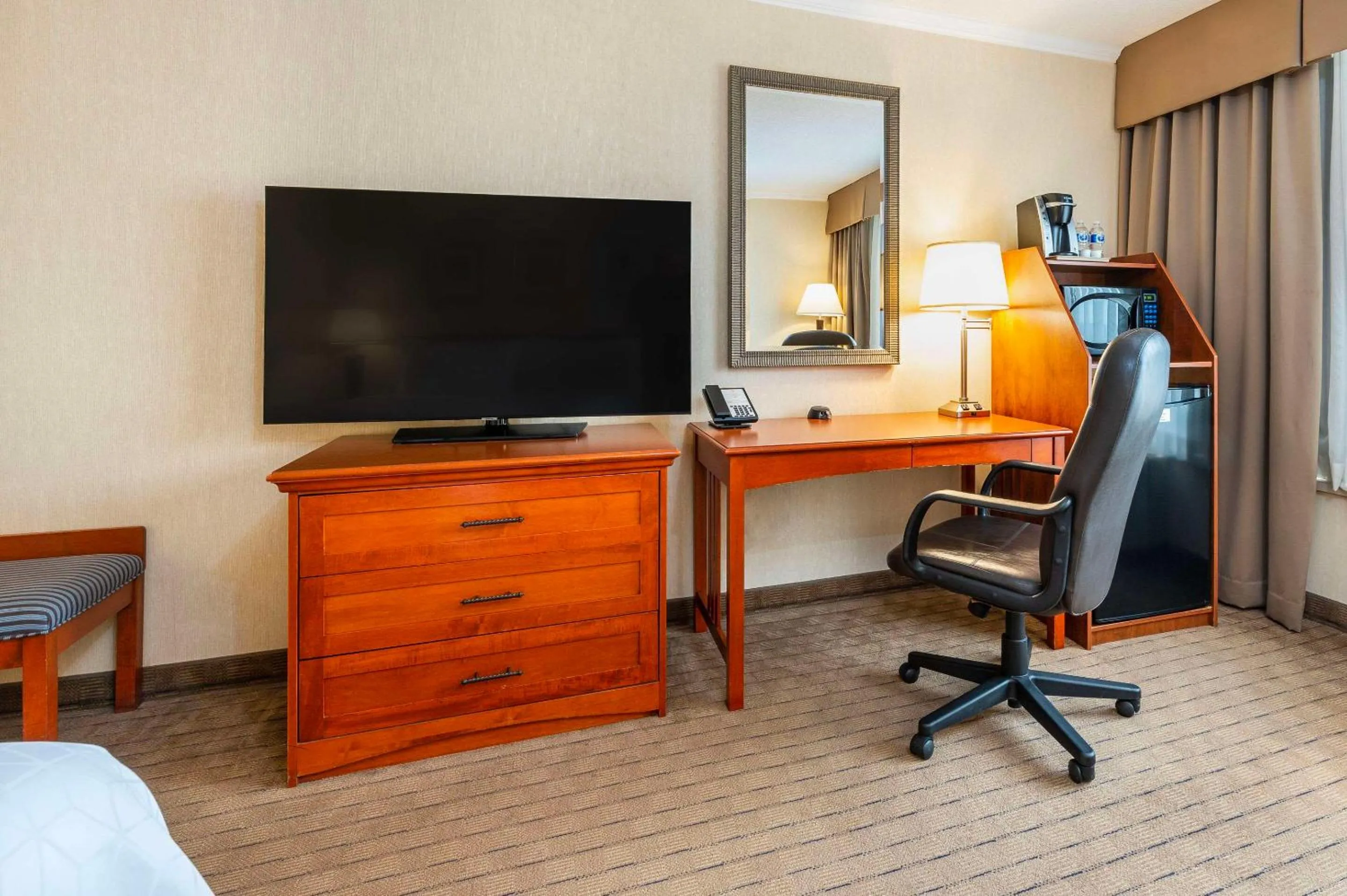 Bedroom in Allure Hotel & Conference Centre, Ascend Hotel Collection