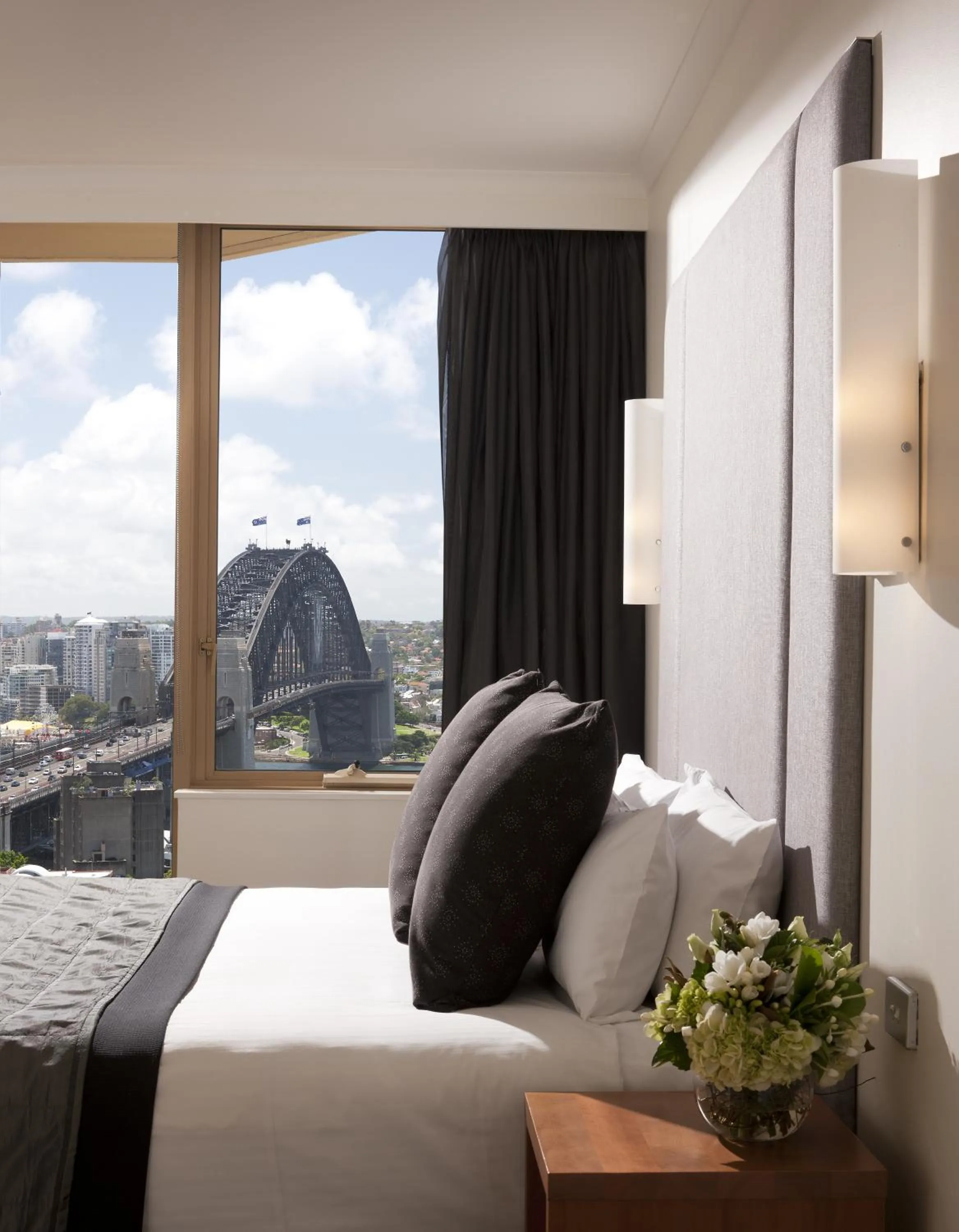 Bedroom, Bed in The Sebel Quay West Suites Sydney
