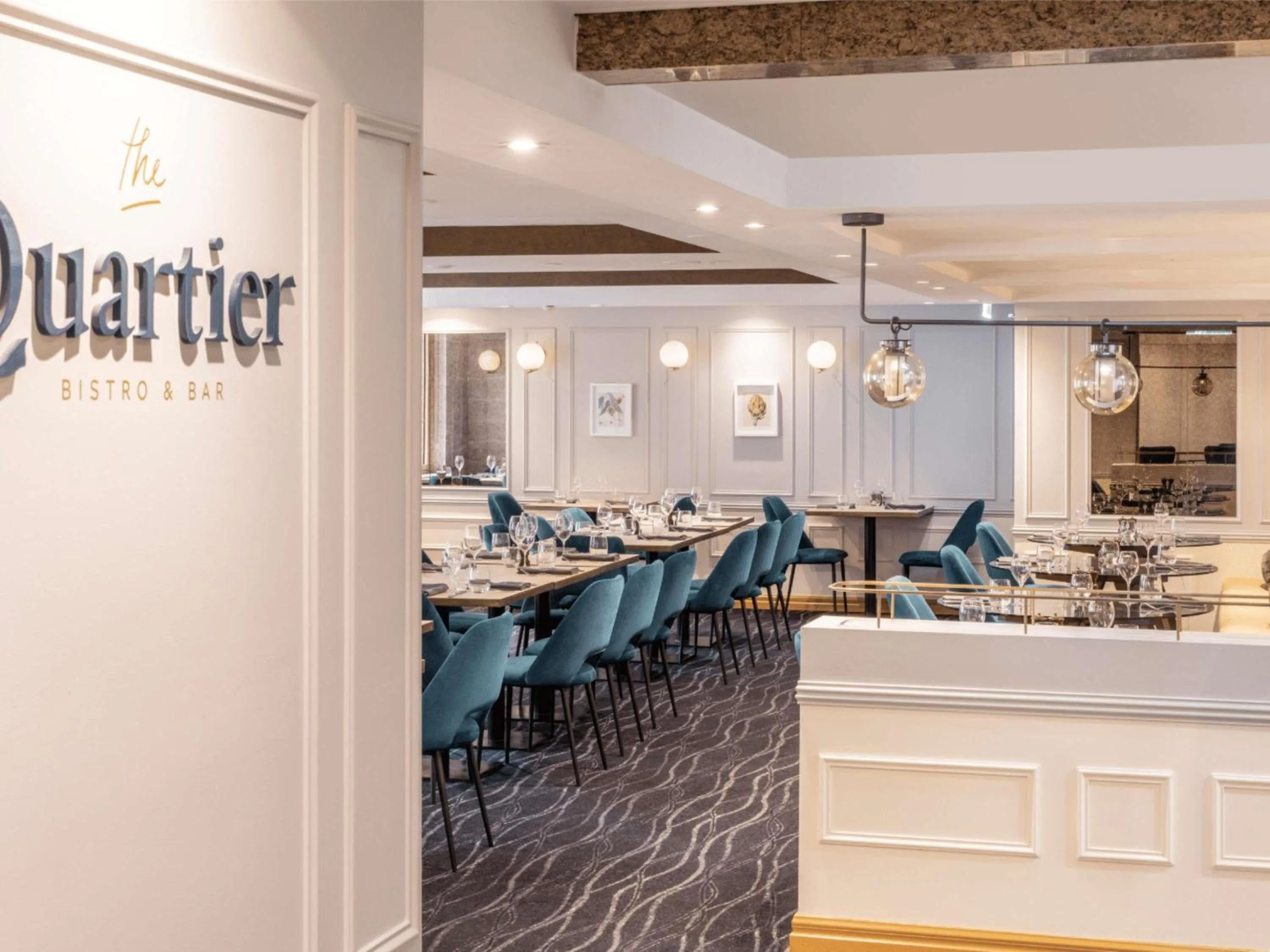 Breakfast in The Sebel Quay West Suites Sydney