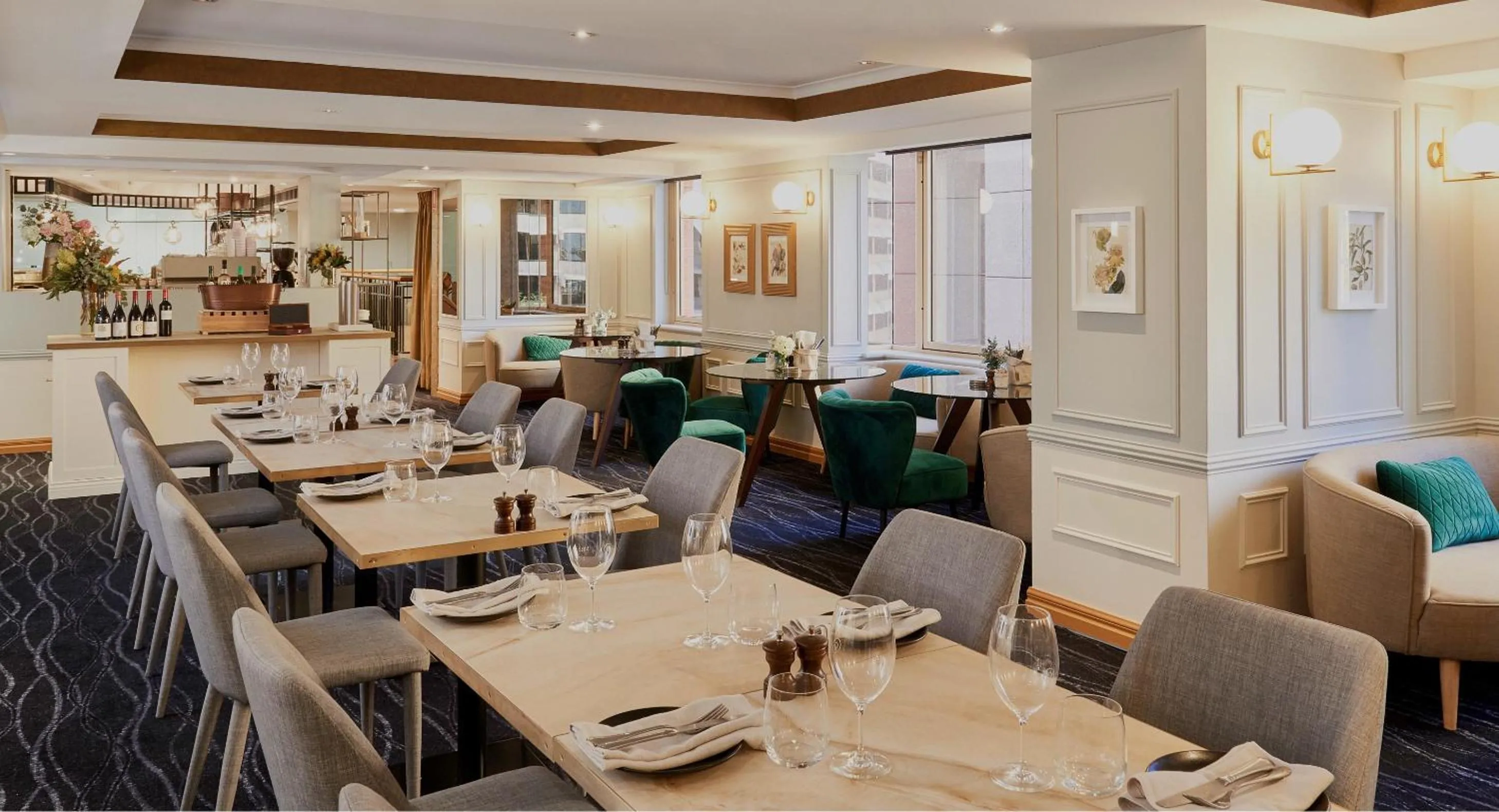 Restaurant/places to eat in The Sebel Quay West Suites Sydney
