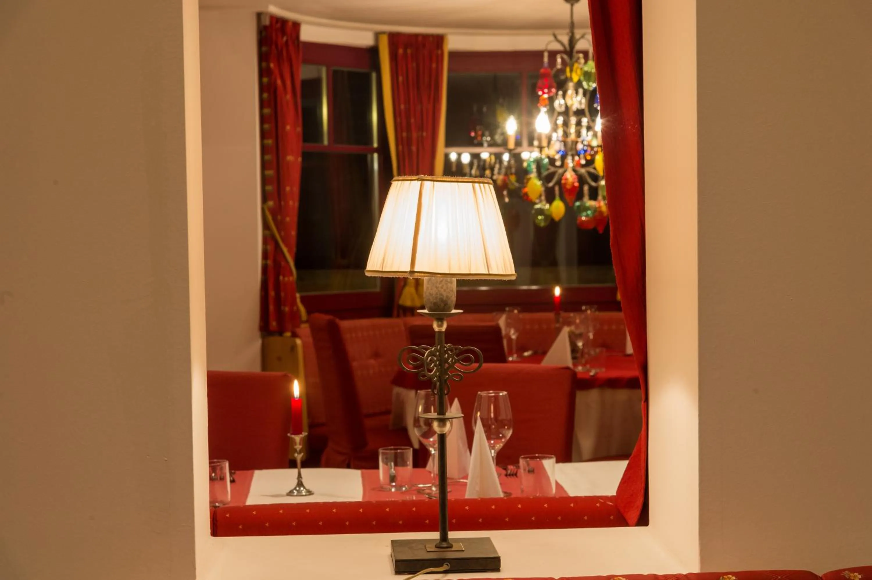 Restaurant/places to eat in Hotel Hellweger