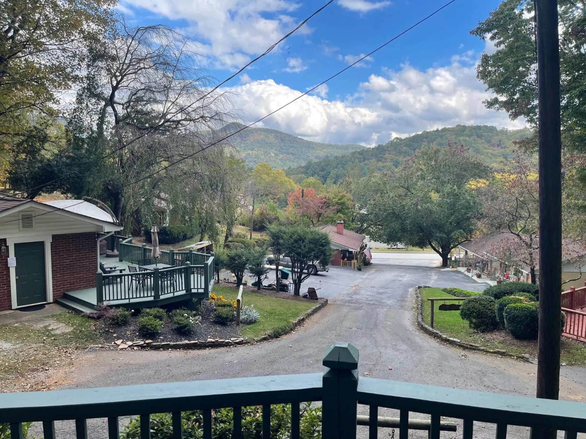 Property building in Mountain Aire Cottages, Inn, & Glamping