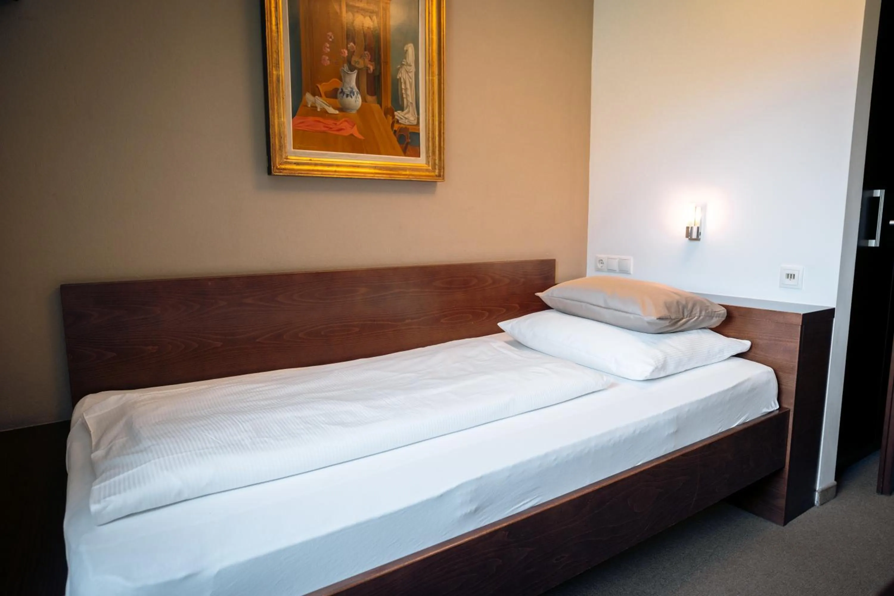 Bed in Apart-Garni Innerwiesn