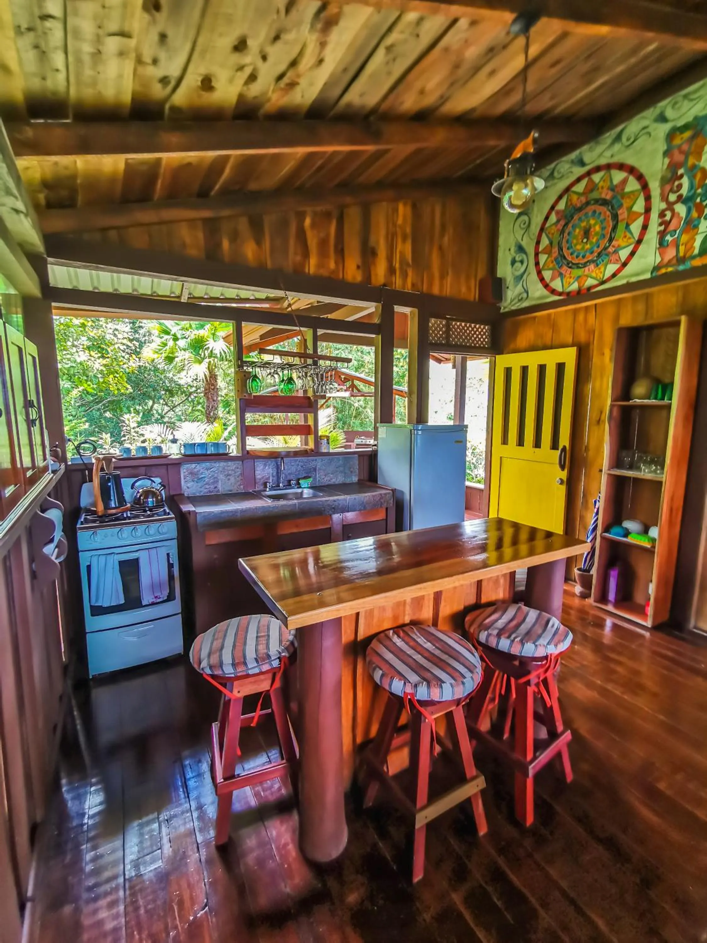 Kitchen or kitchenette in Santa Juana Lodge & Nature Reserve